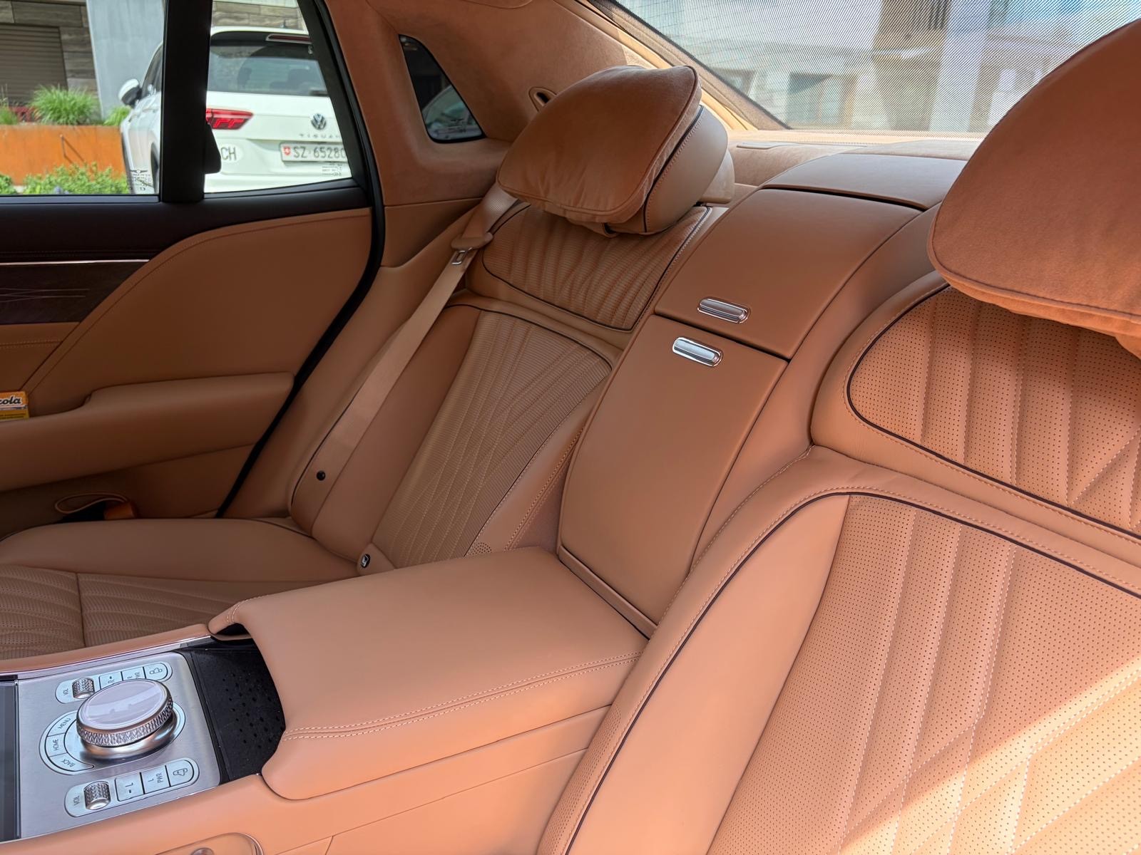 GENESIS G90 Luxury Plus-image-9