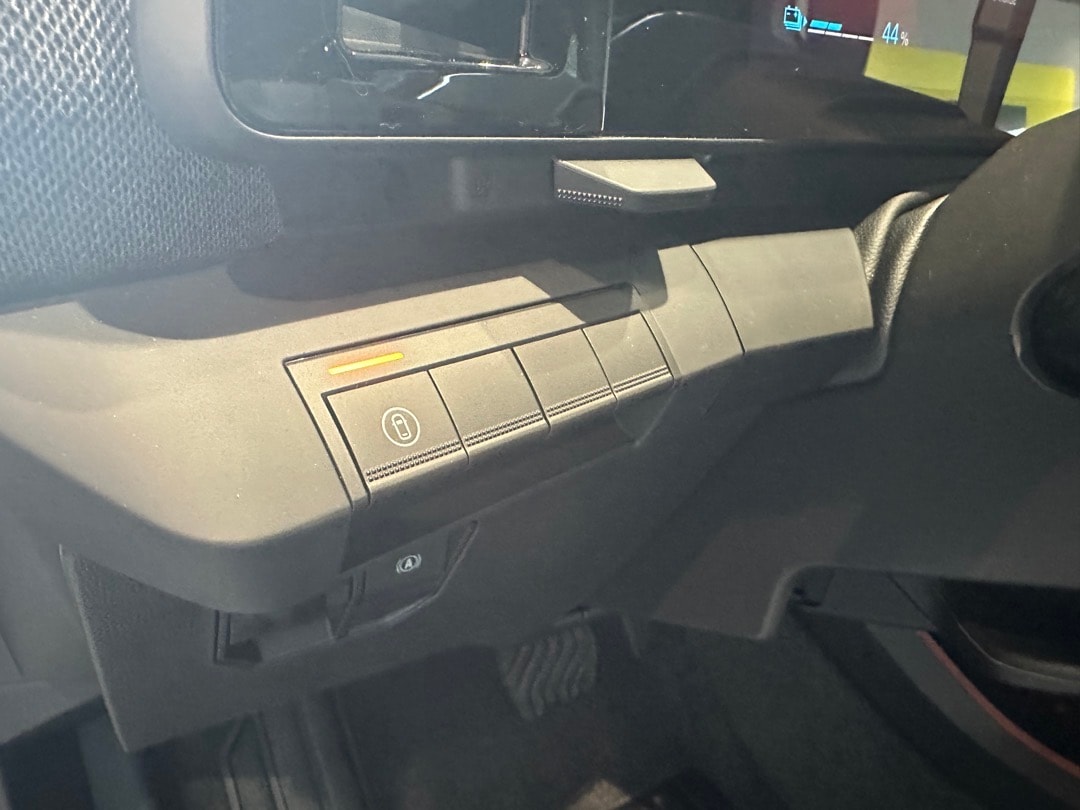 RENAULT Mégane E-TECH EV60 Techno-image-13