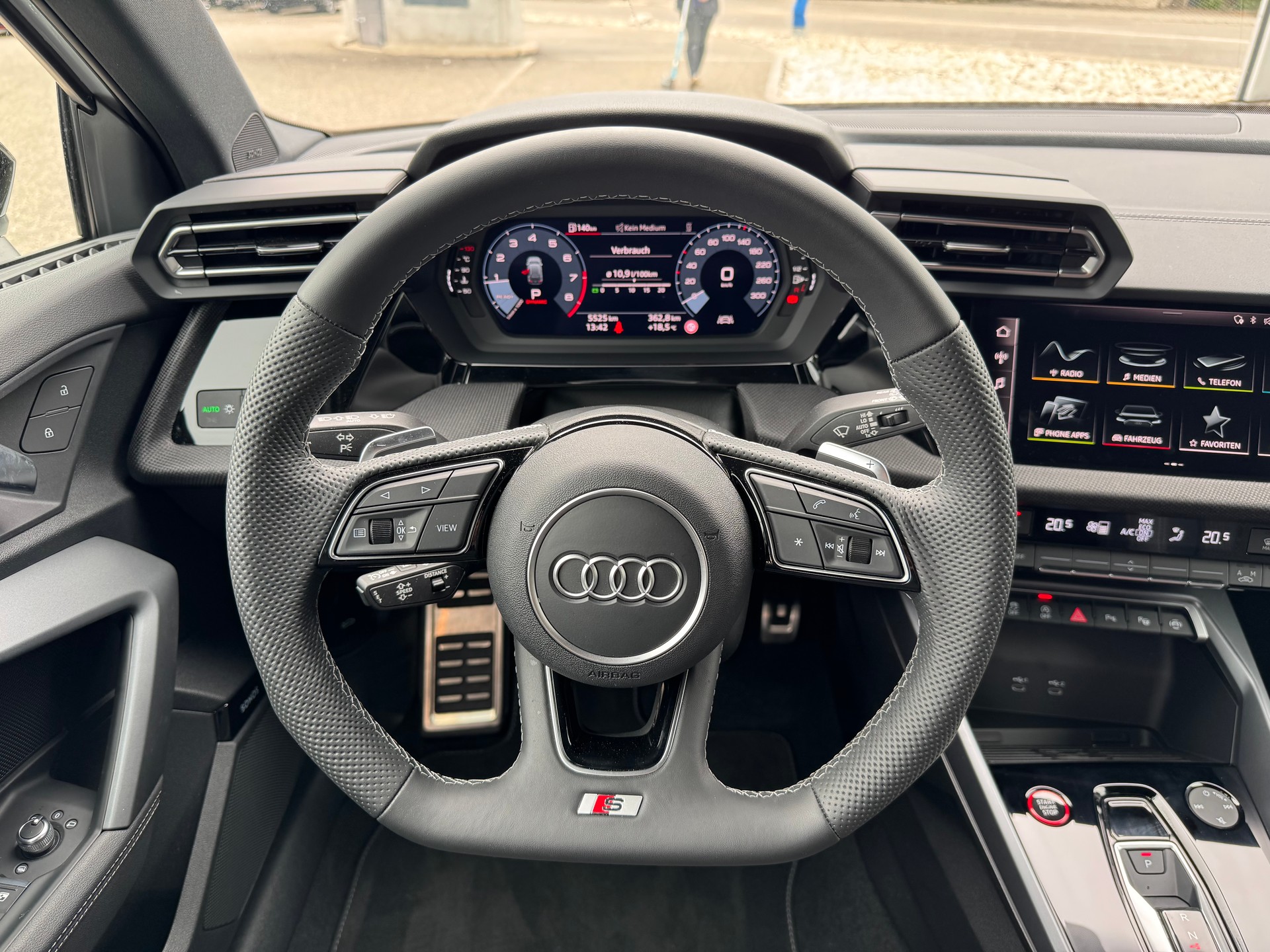 AUDI AUDI S3 Sportback *Performance Akrapovic* TFSI quattro S-tronic-image-13