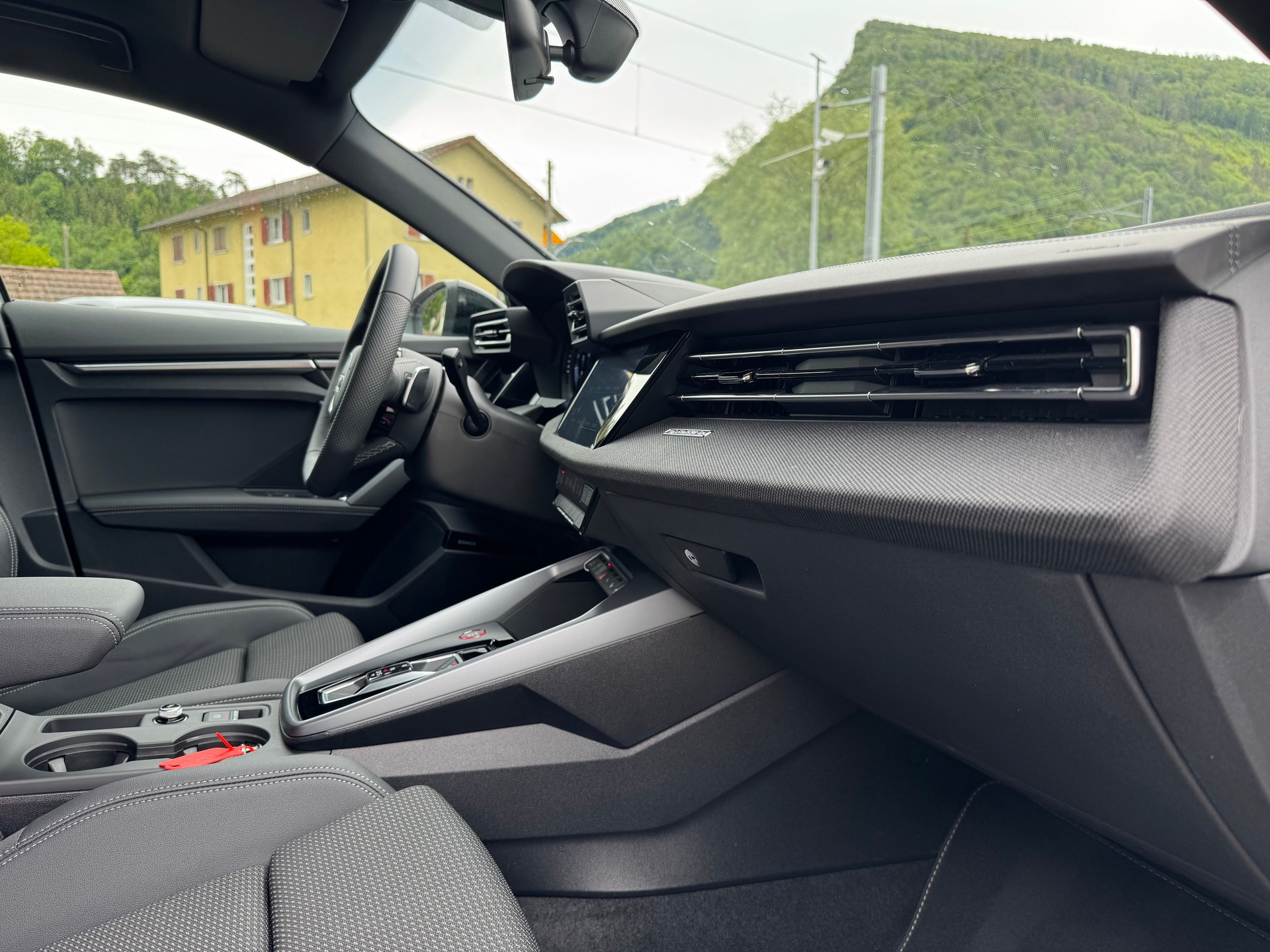AUDI AUDI S3 Sportback *Performance Akrapovic* TFSI quattro S-tronic-image-10