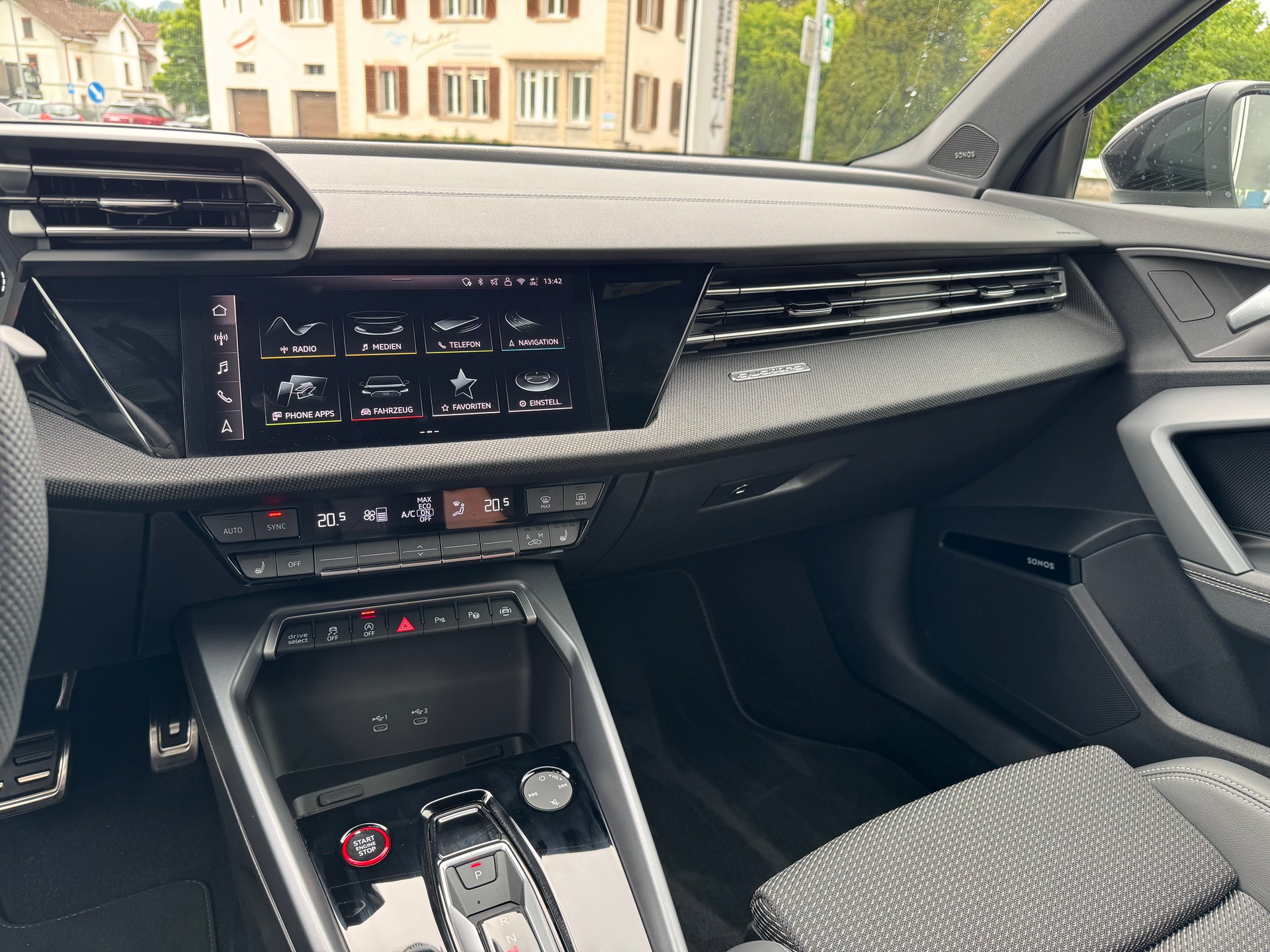 AUDI AUDI S3 Sportback *Performance Akrapovic* TFSI quattro S-tronic-image-14