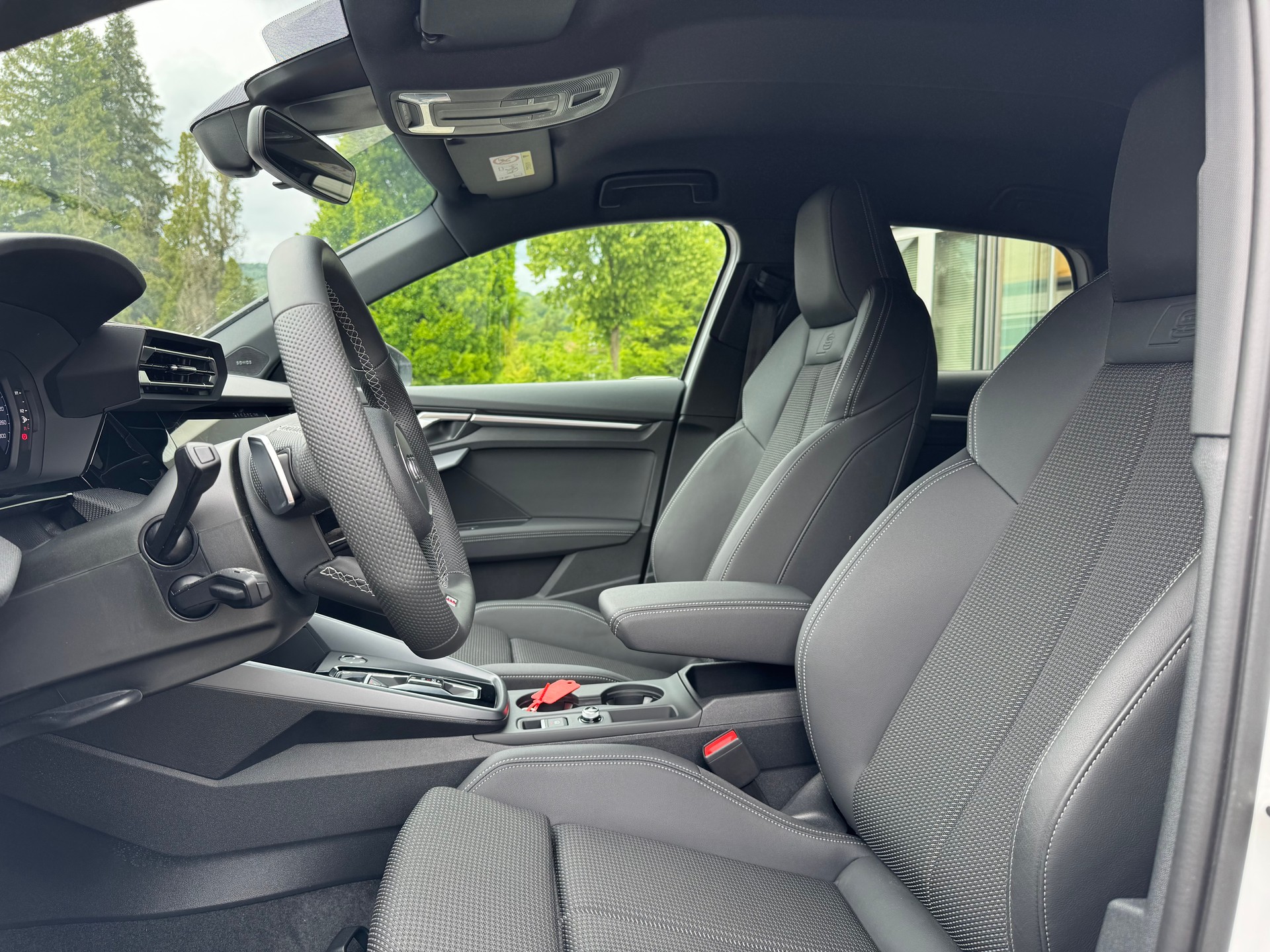 AUDI AUDI S3 Sportback *Performance Akrapovic* TFSI quattro S-tronic-image-8