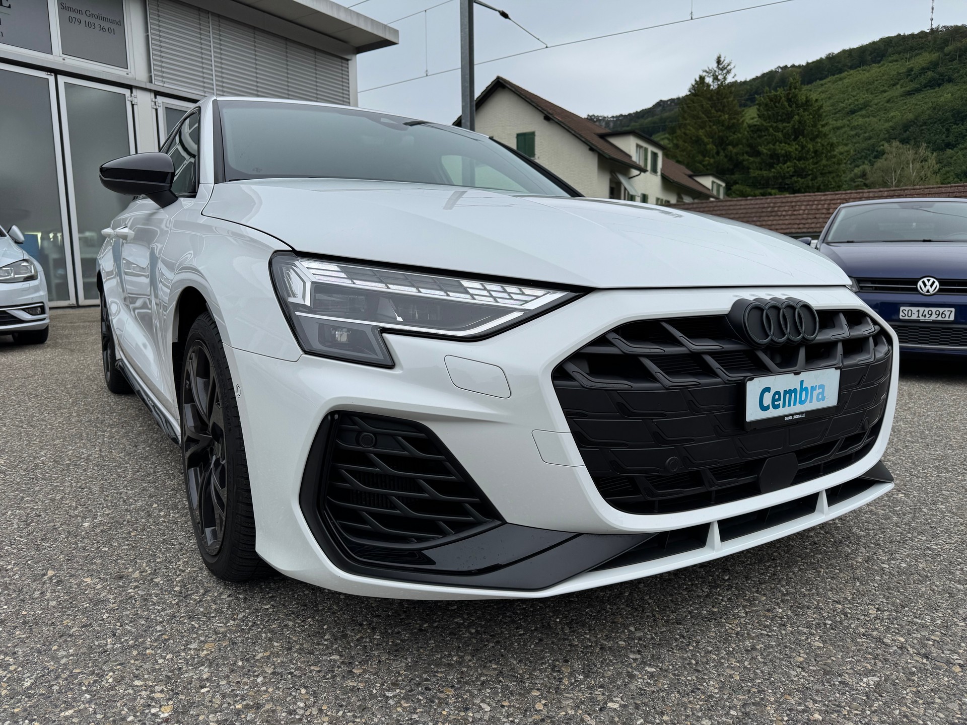 AUDI AUDI S3 Sportback *Performance Akrapovic* TFSI quattro S-tronic-showroom-element-3