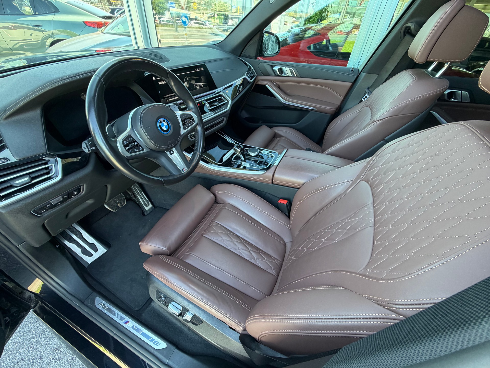 BMW X5 xDrive45e M Sport Steptronic-image-16