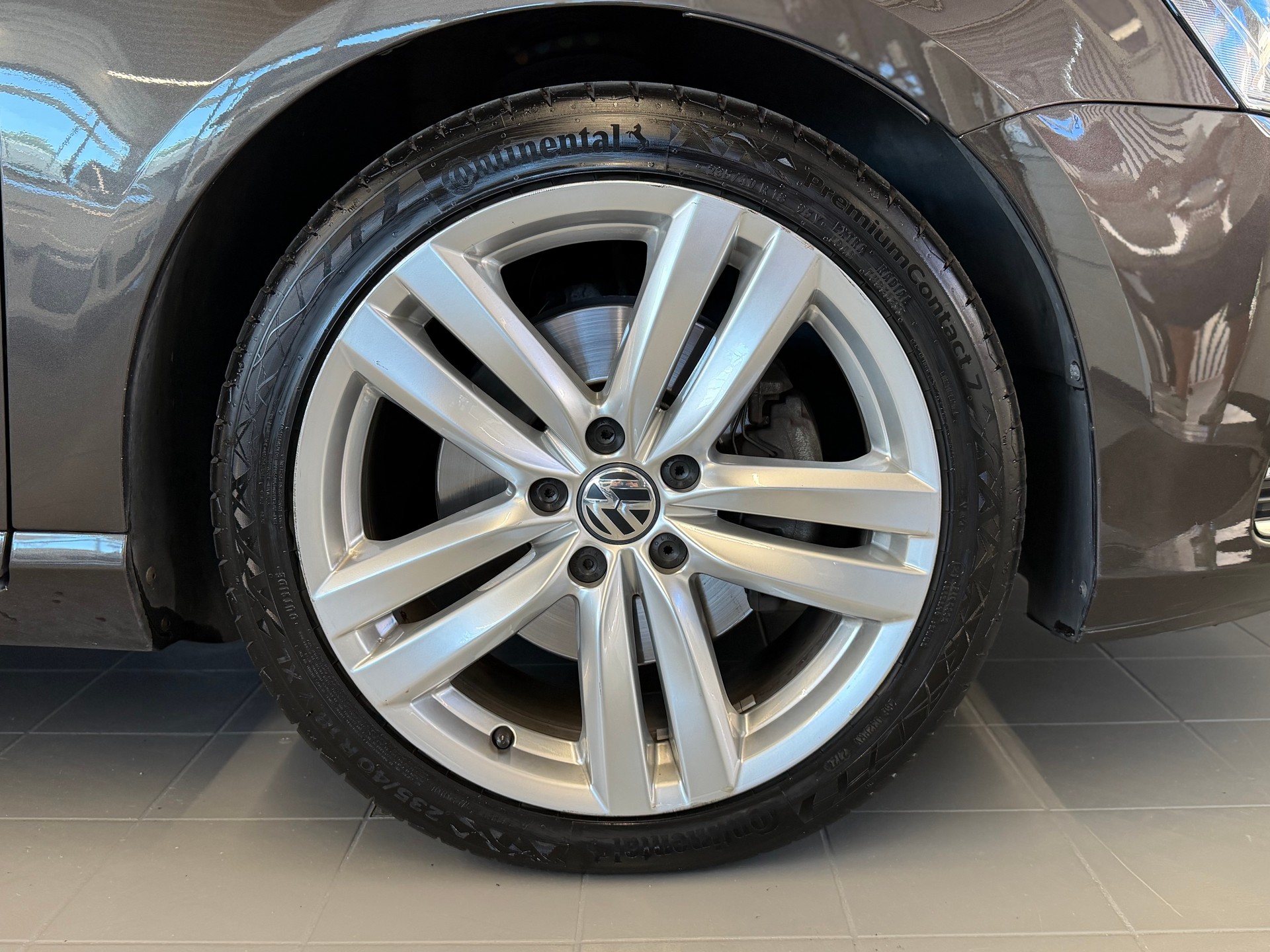 VW Passat Variant 2.0 TDI BMT Highline 4M-image-7
