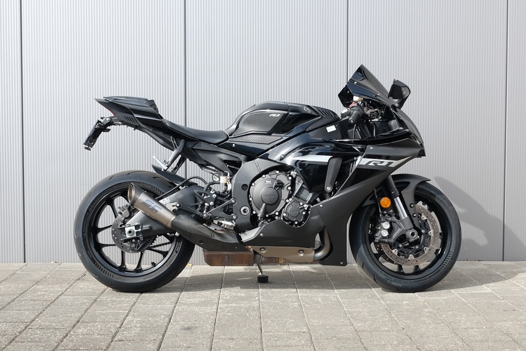 YAMAHA YZF-R1 ABS-image-0