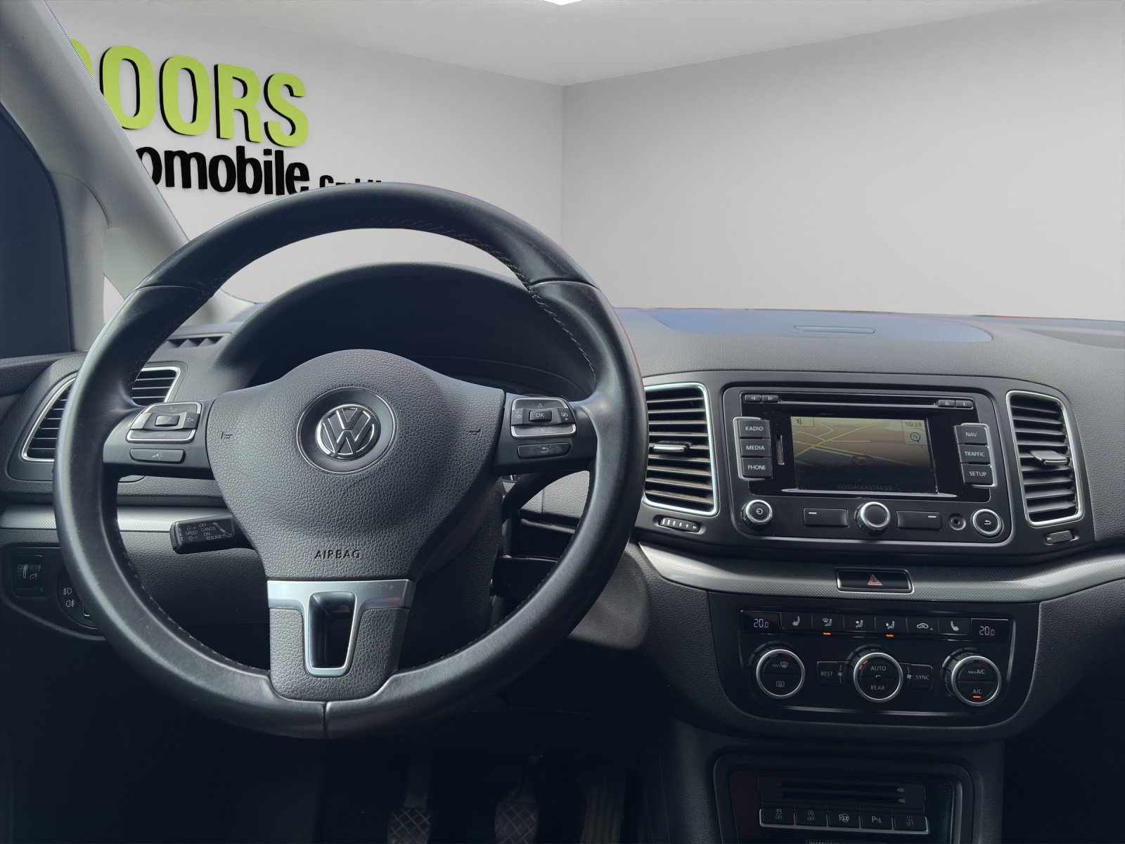 VW Sharan 2.0 TDI BMT Trendline 4Motion-image-10