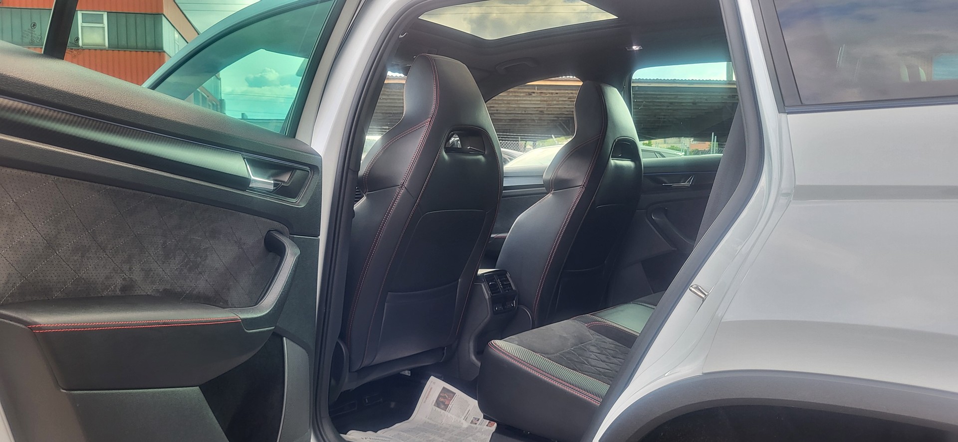 SKODA Kodiaq 2.0 Bi-TDI SCR RS 4x4 DSG-showroom-element-2