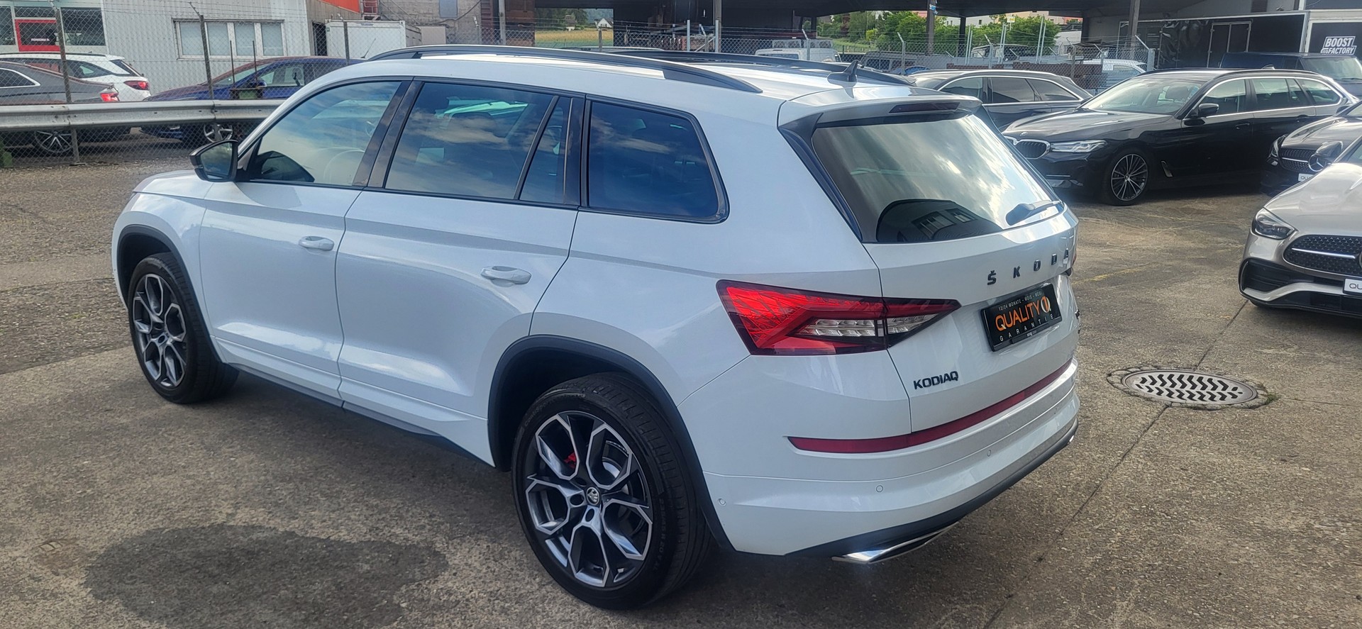 SKODA Kodiaq 2.0 Bi-TDI SCR RS 4x4 DSG-image-12