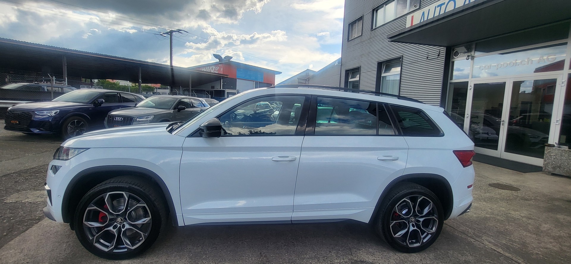 SKODA Kodiaq 2.0 Bi-TDI SCR RS 4x4 DSG-image-11