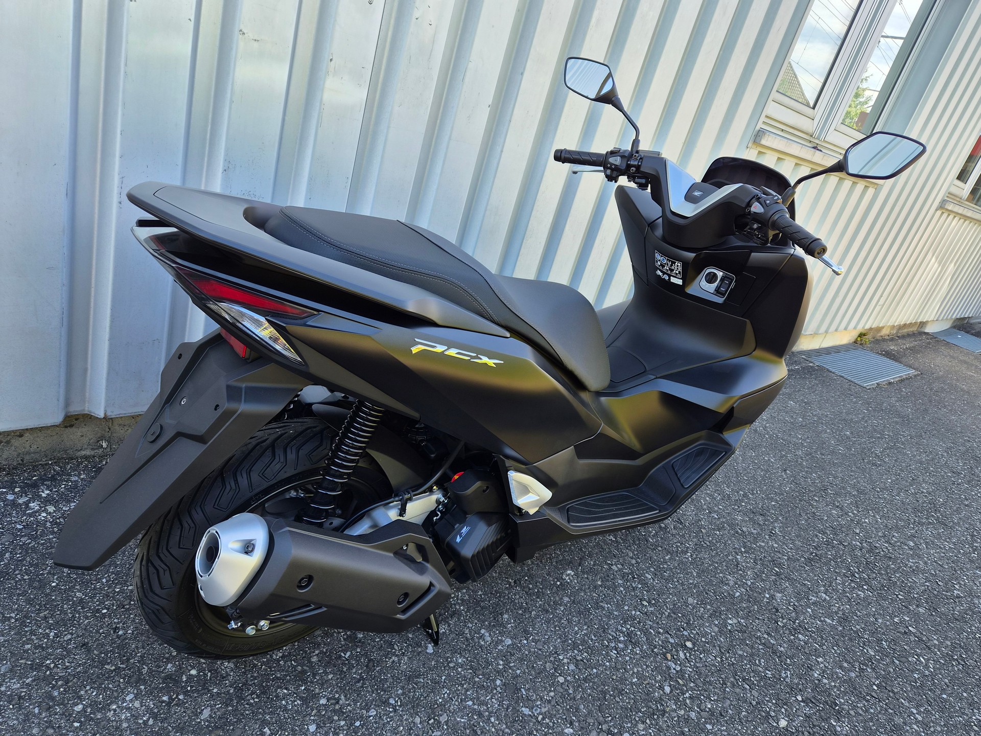 HONDA PCX 125 ABS-image-12