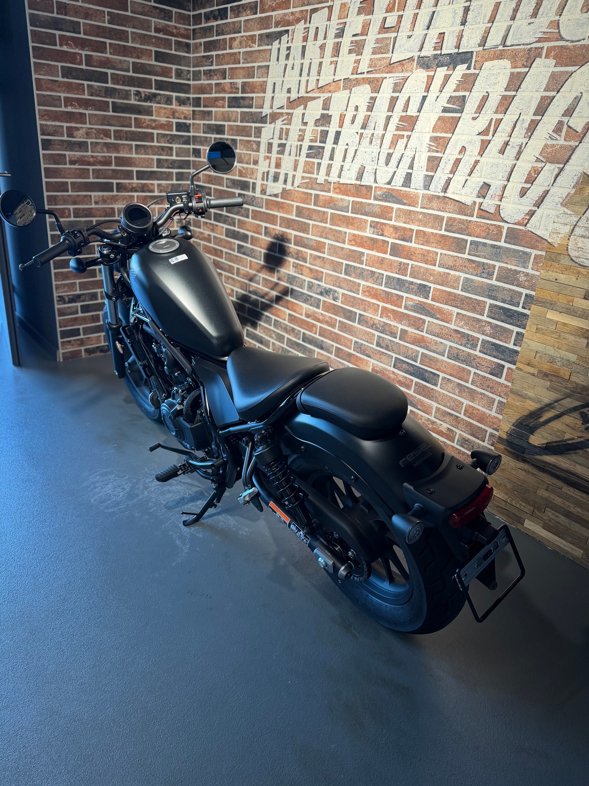 HONDA CMX500 Rebel-image-4