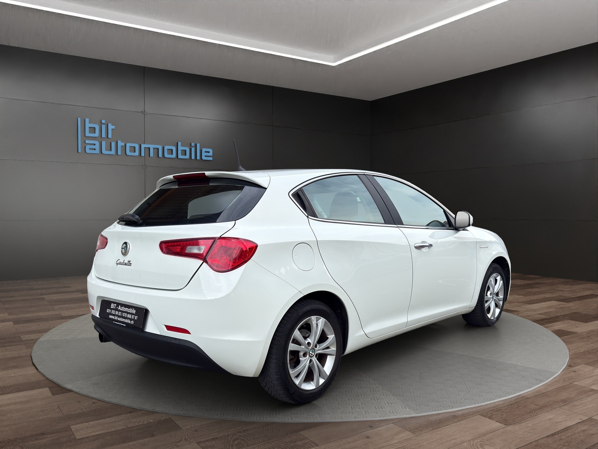 ALFA ROMEO Giulietta 1.4 MultiAir Exclusive-image-6