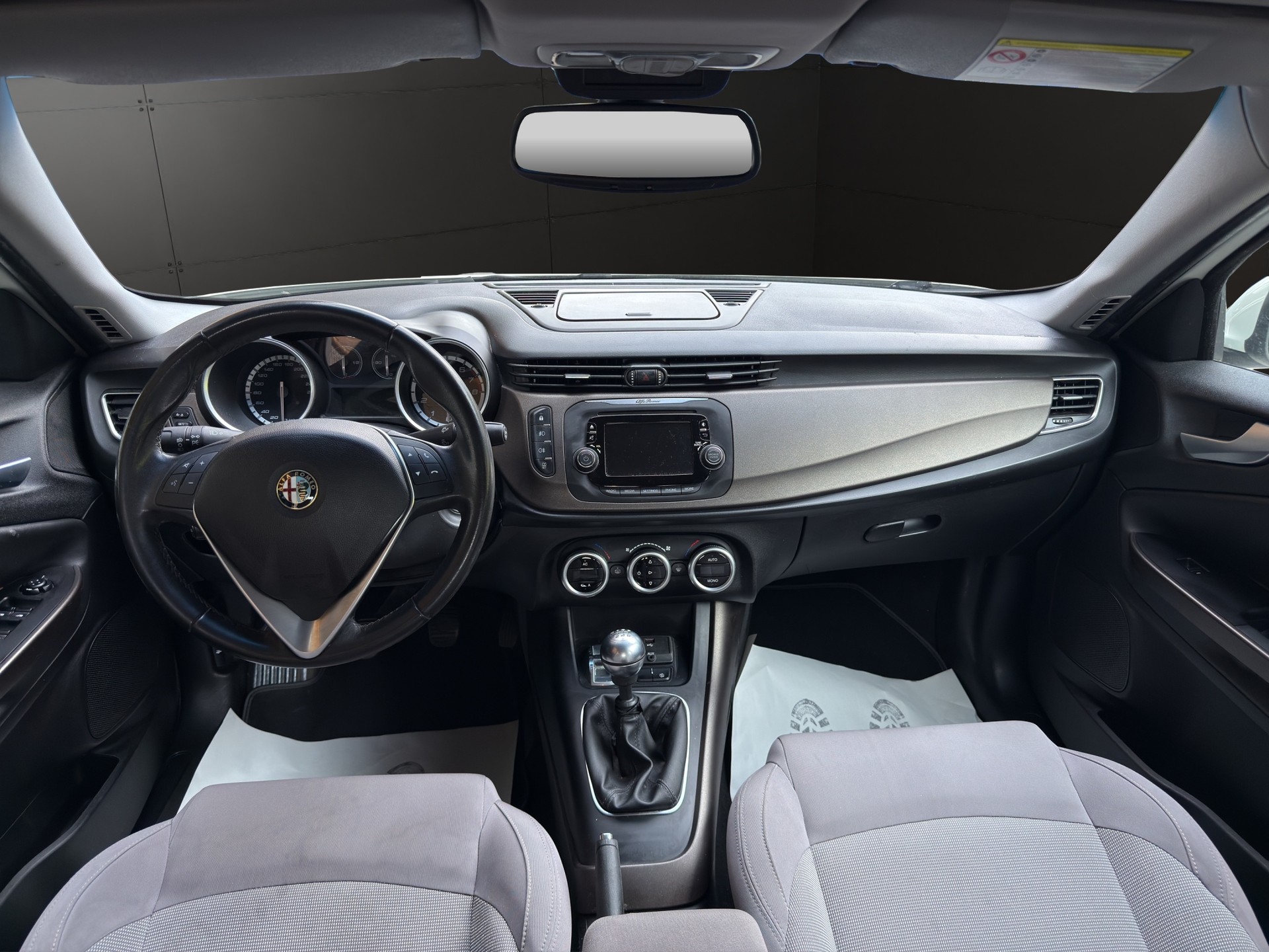 ALFA ROMEO Giulietta 1.4 MultiAir Exclusive-image-3