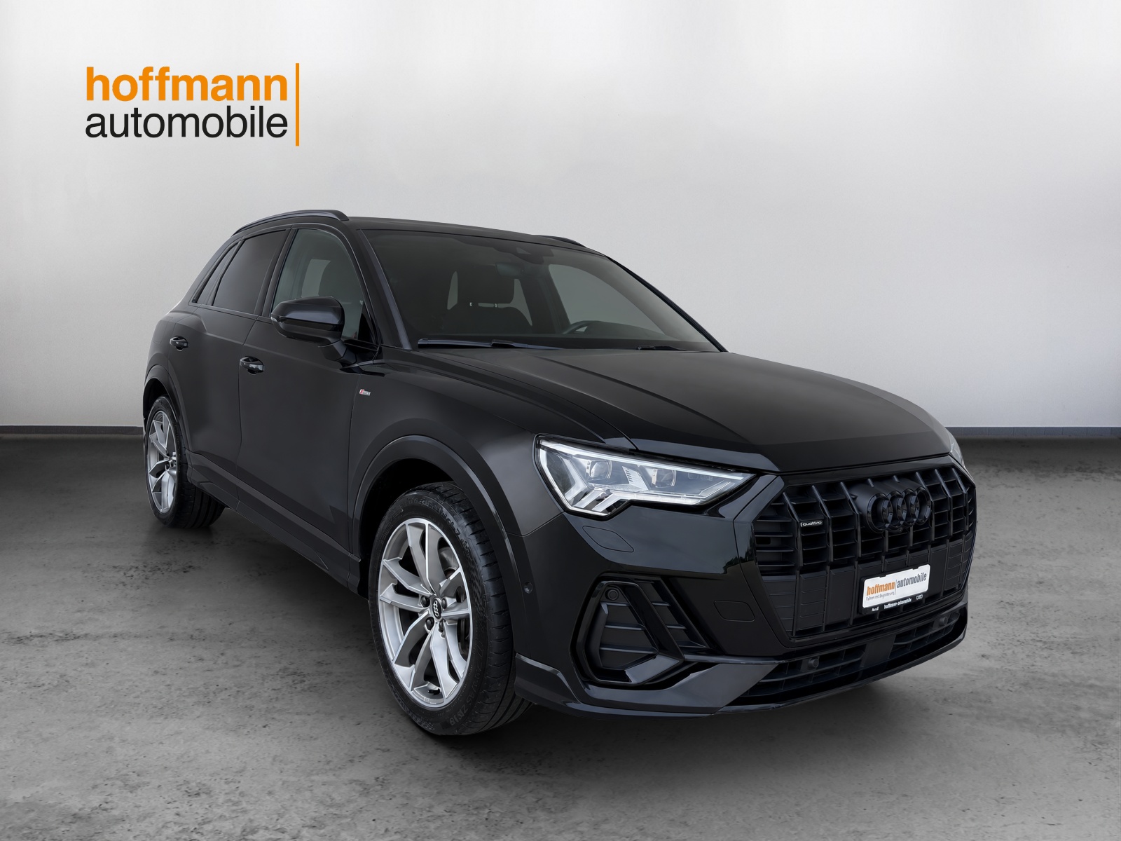 AUDI Q3 45 TFSI quattro S-tronic-showroom-element-2