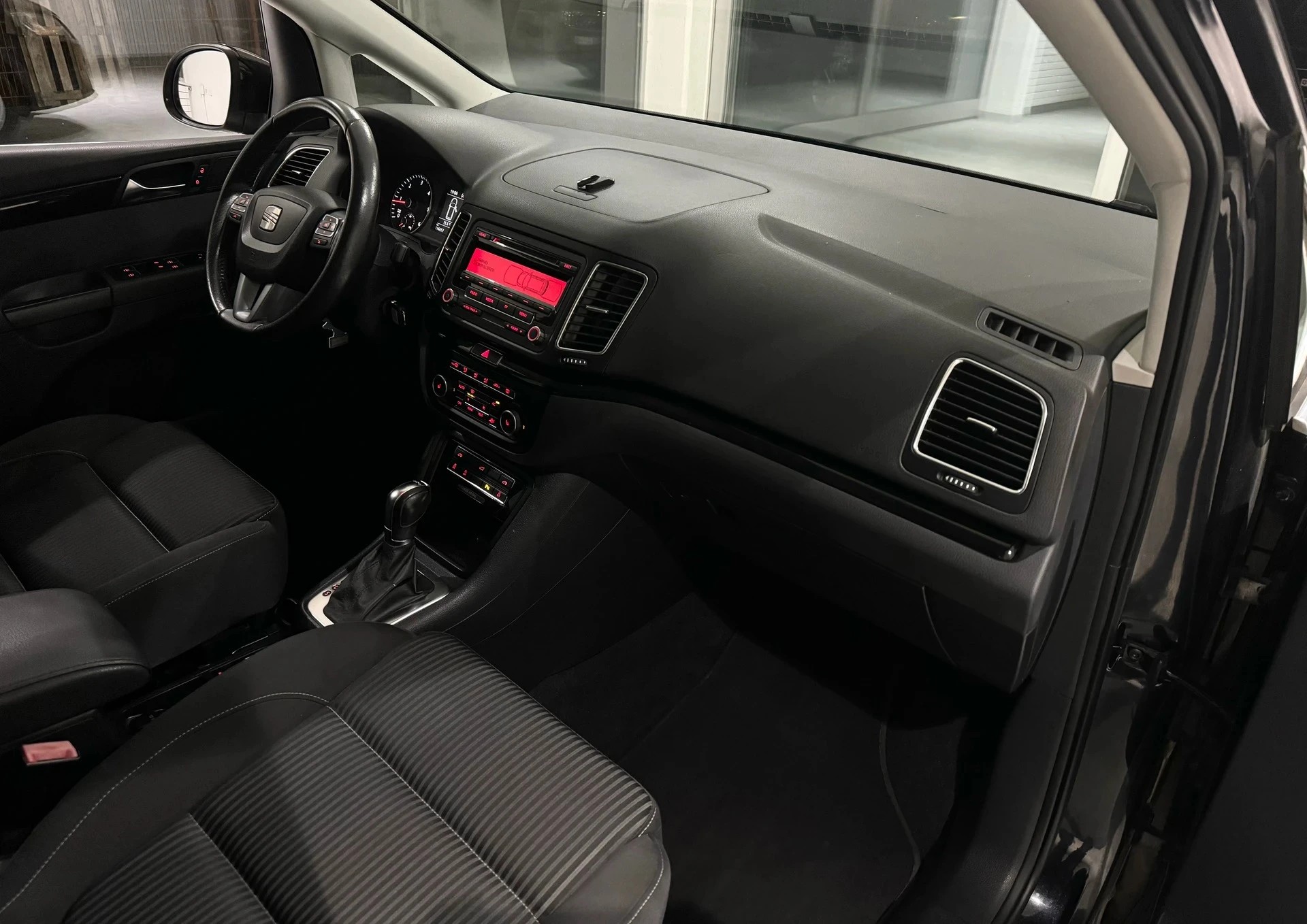 SEAT SEAT Alhambra 2.0 TDI Style Eco DSG-image-9