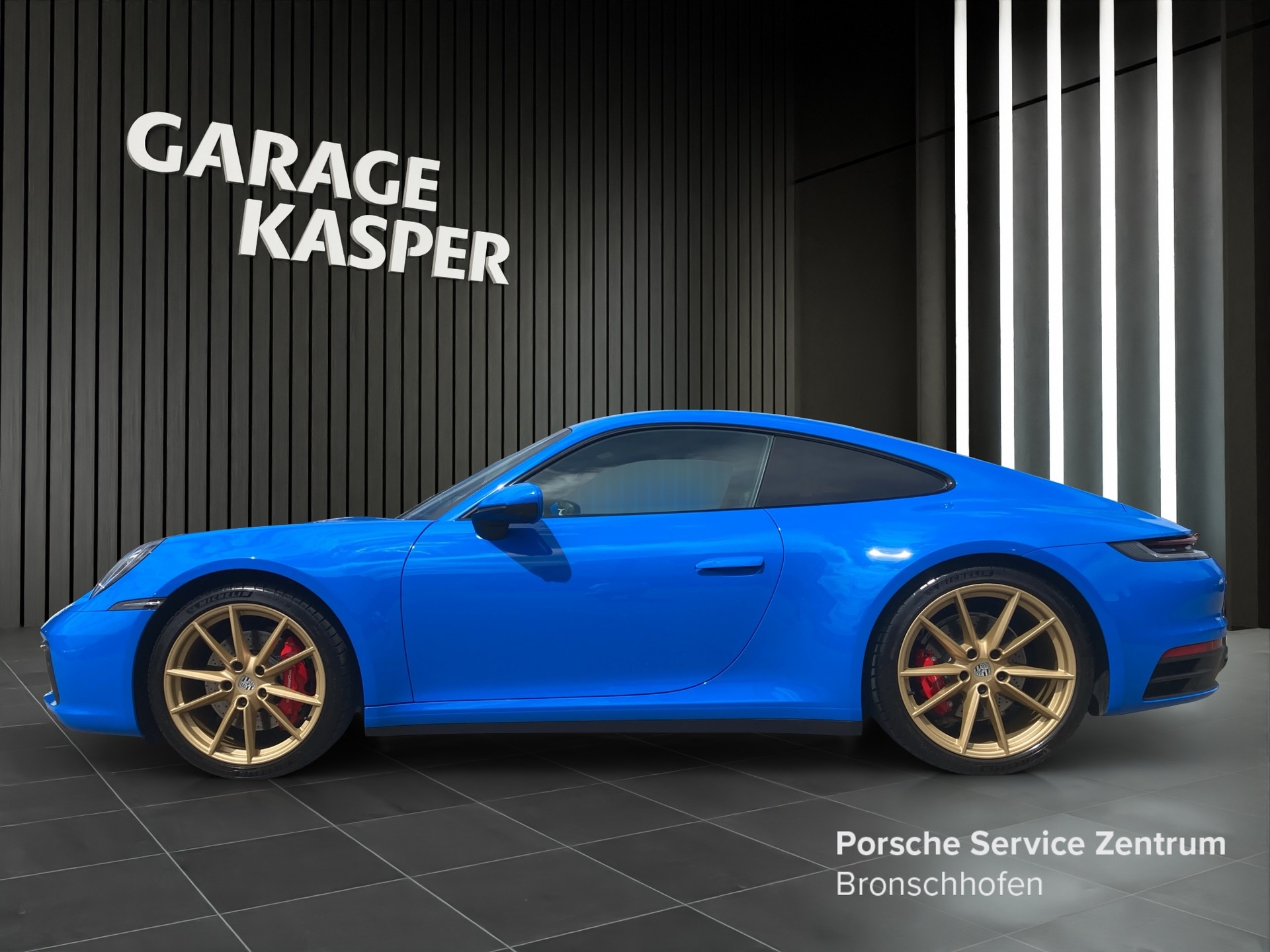 PORSCHE 911 Carrera S-showroom-element-1