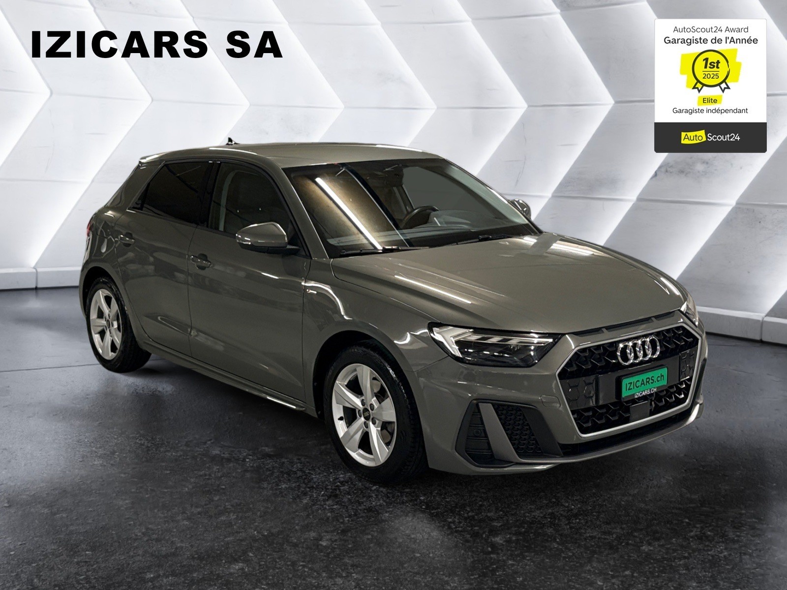 AUDI A1 Sportback 30 TFSI S Line Attraction S-tronic-showroom-element-3