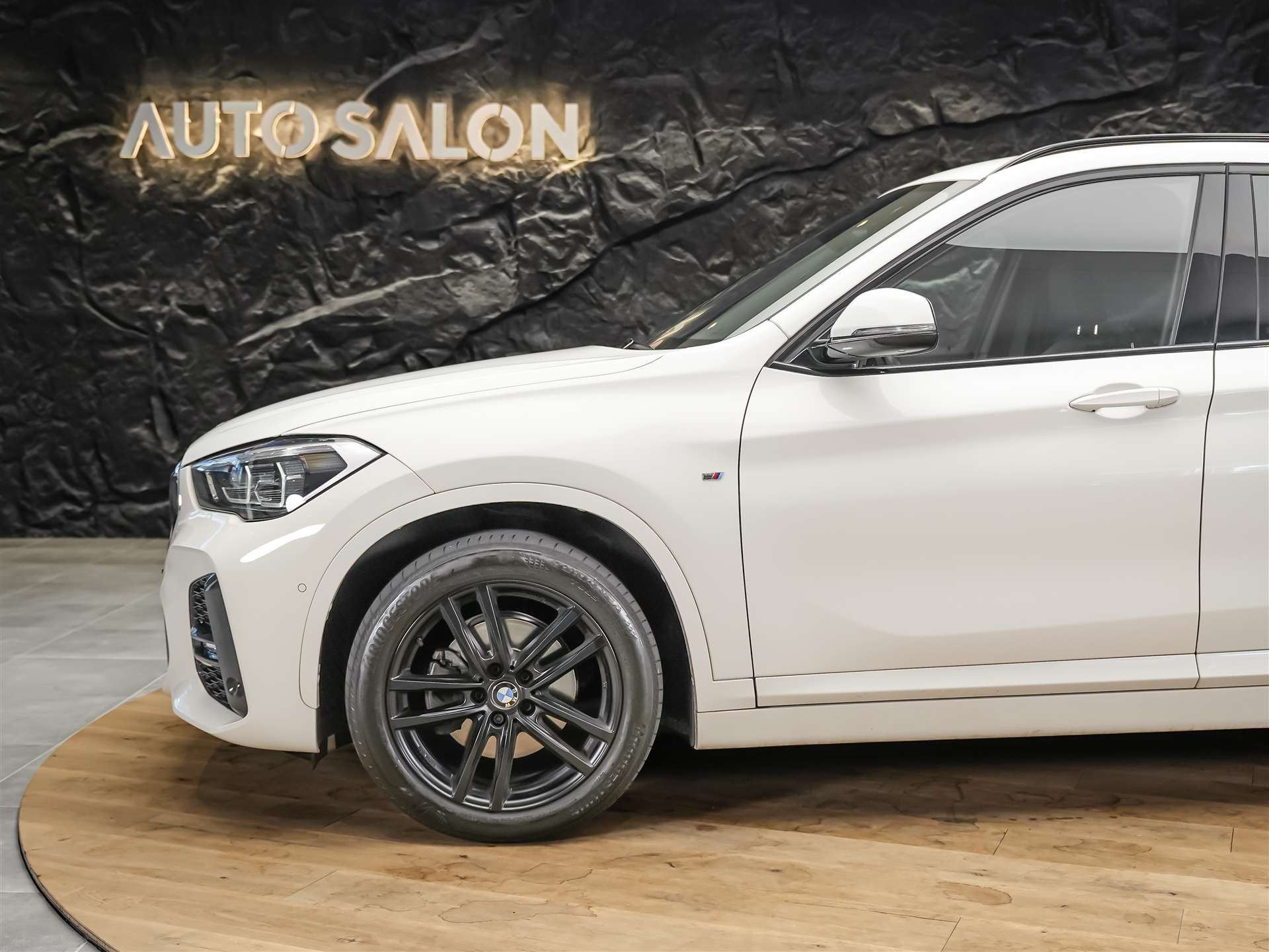 BMW X1 xDrive 18d M Sport Steptronic *CH Auto*El. Sitze mit Memory*-image-15