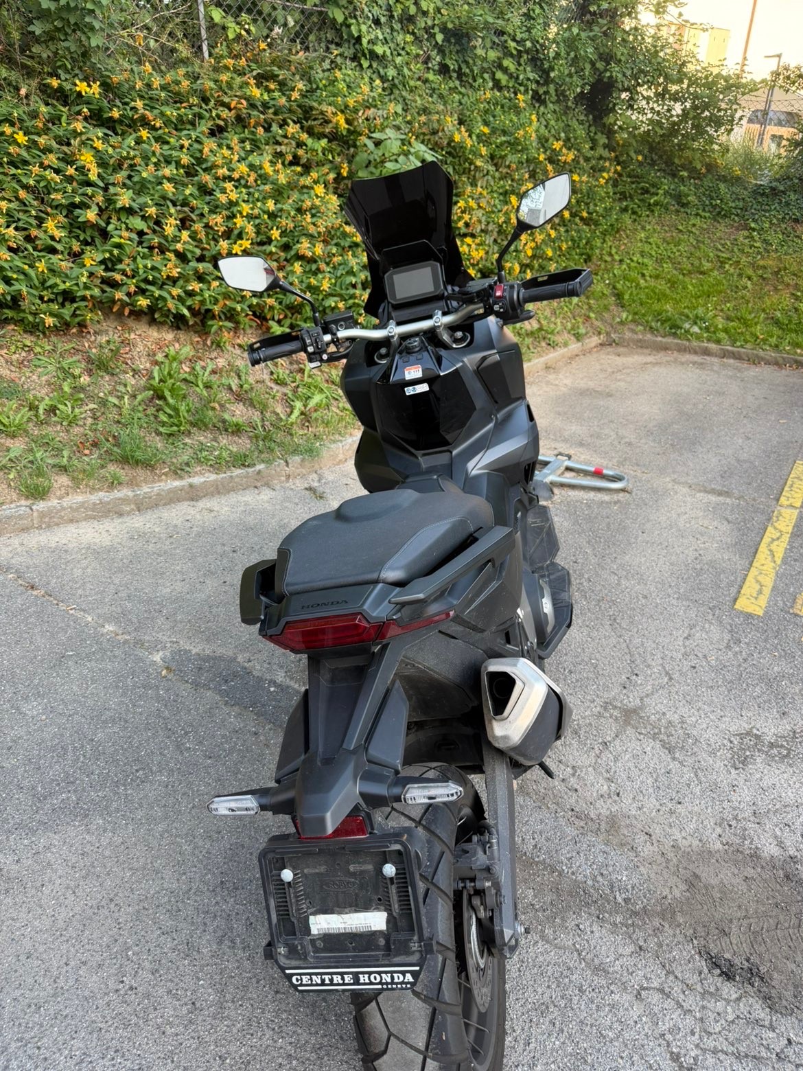 HONDA X-ADV 750 (35kW)-image-2