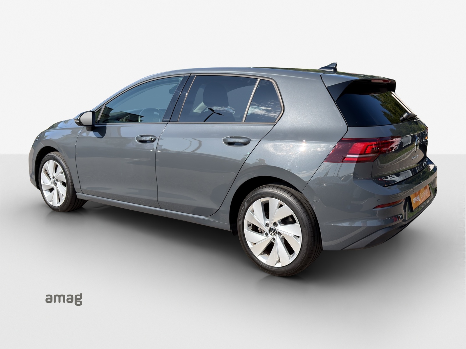 VW Golf 1.5 e TSI mHEV Life DSG-showroom-element-2