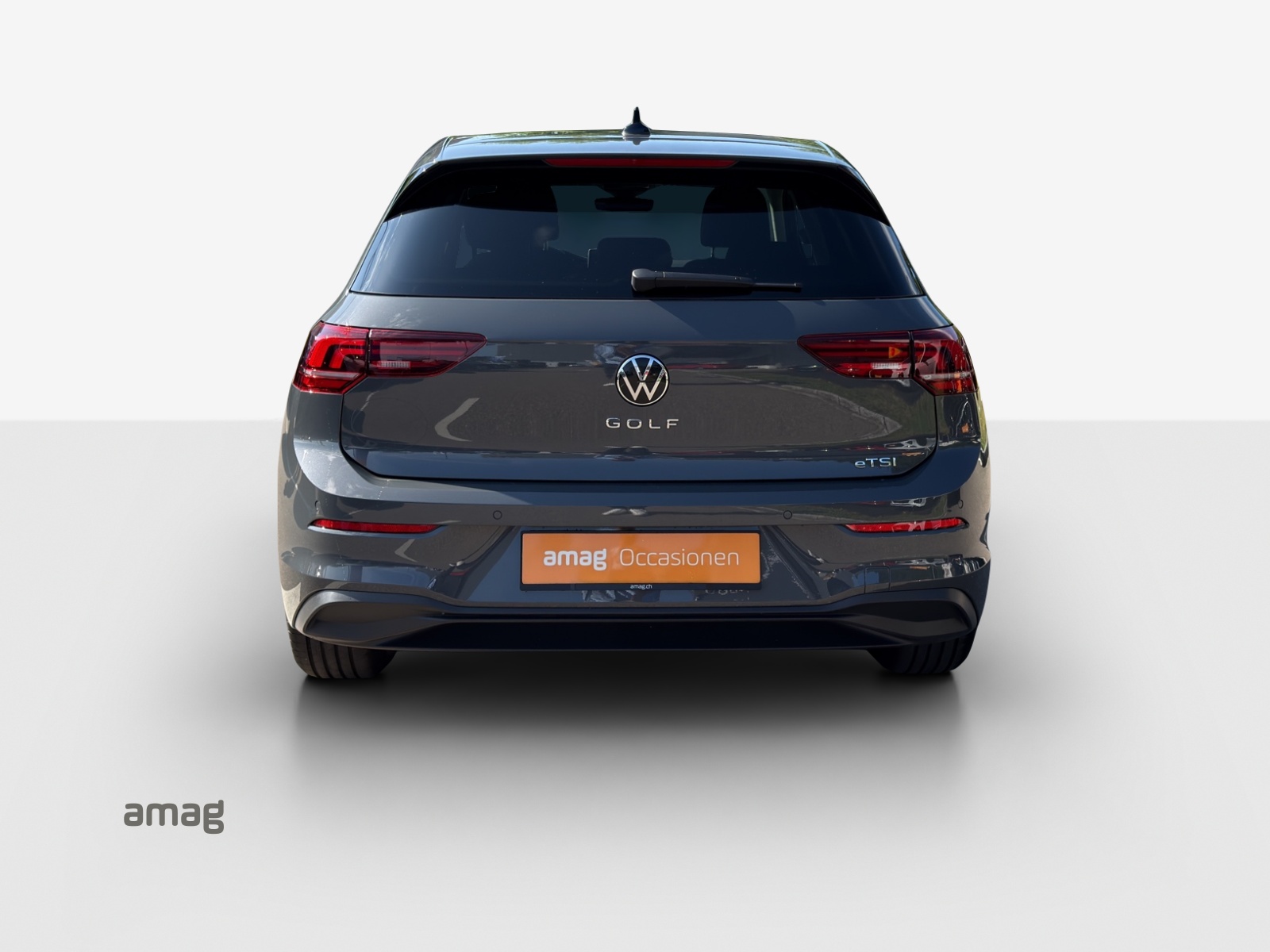 VW Golf 1.5 e TSI mHEV Life DSG-showroom-element-3