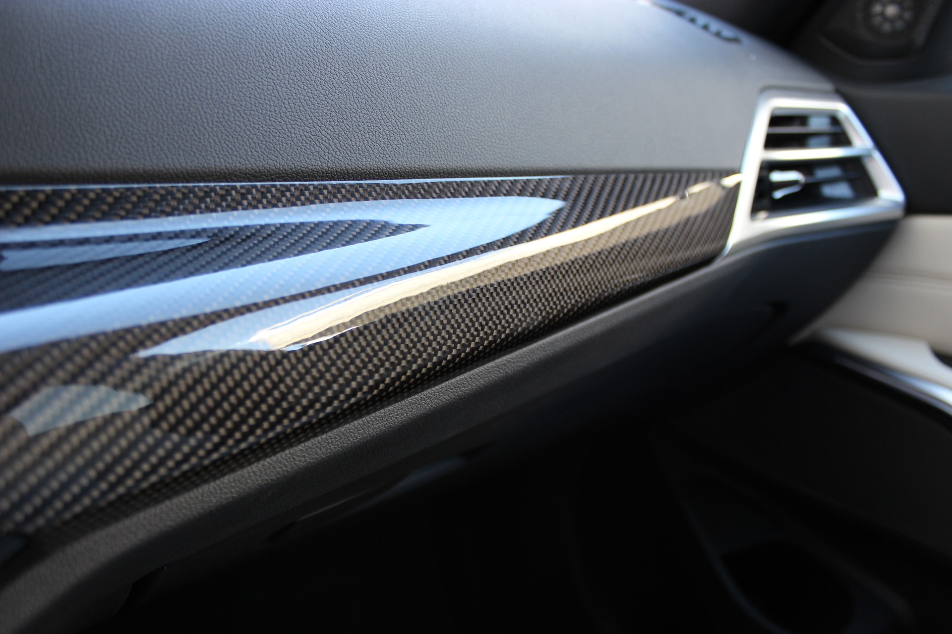 BMW M3 Touring xDrive Competition M CARBON EXTERIEURPAKET Individual *BREWSER GREEN*-image-28