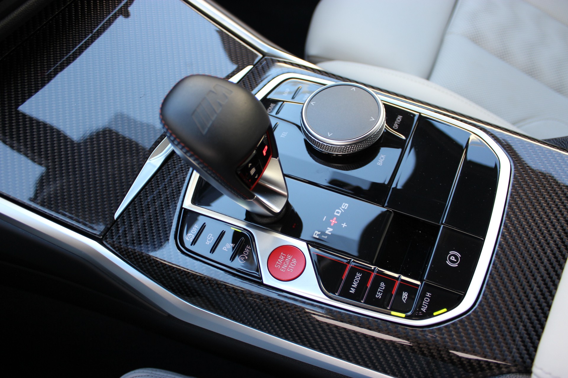BMW M3 Touring xDrive Competition M CARBON EXTERIEURPAKET Individual *BREWSER GREEN*-image-15