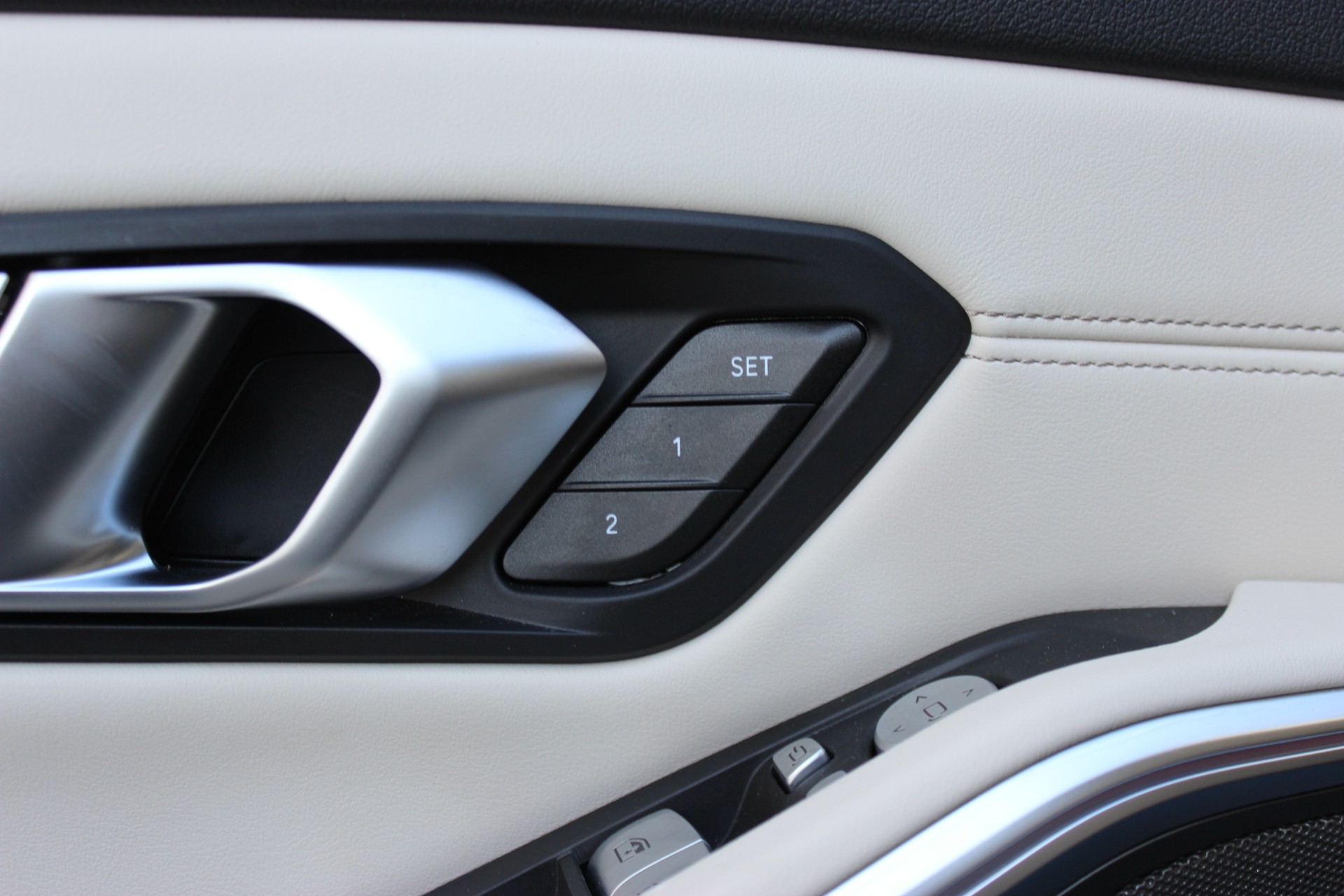 BMW M3 Touring xDrive Competition M CARBON EXTERIEURPAKET Individual *BREWSER GREEN*-image-21