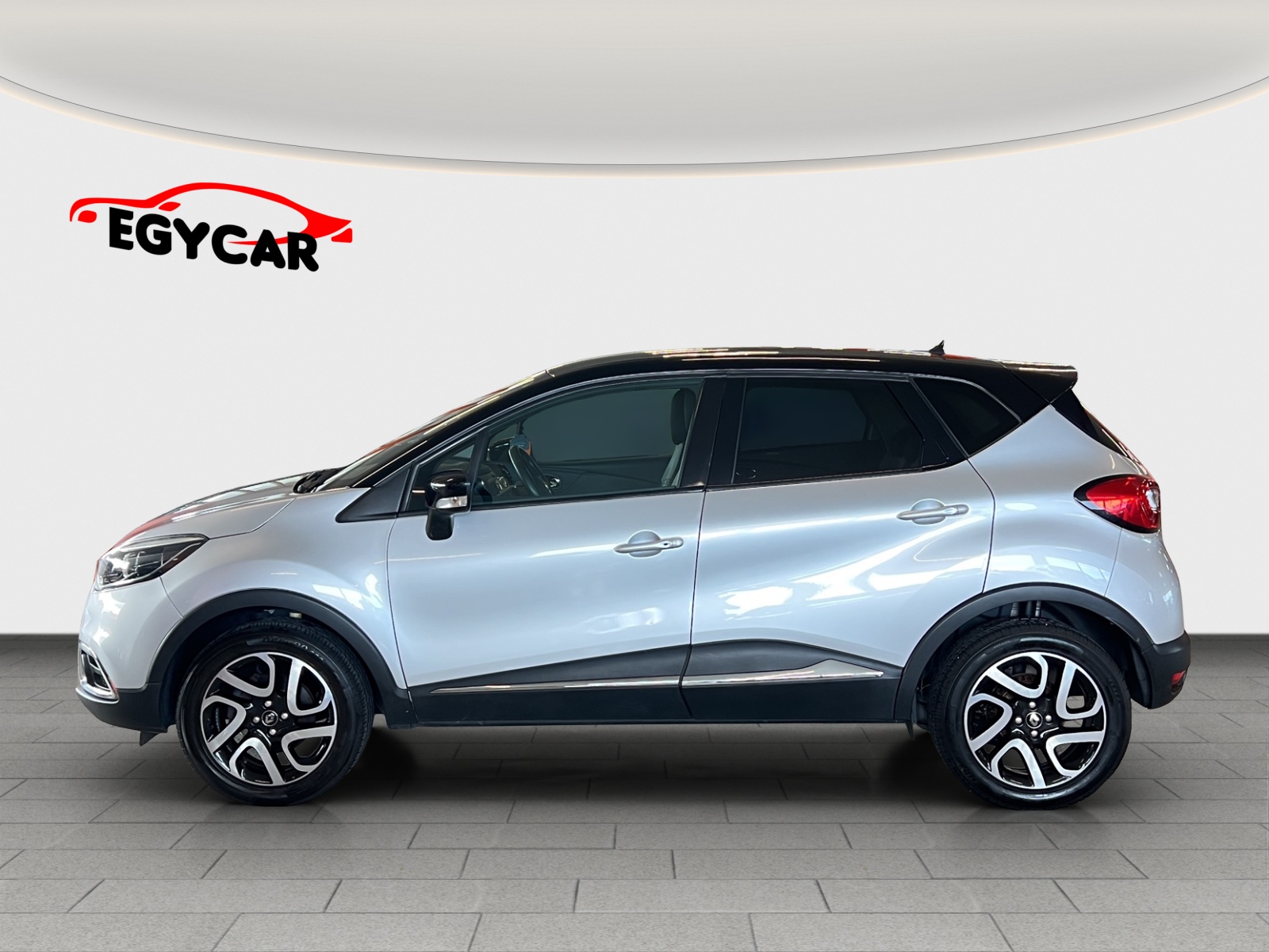 RENAULT Captur 1.5 dCi Intens-image-5