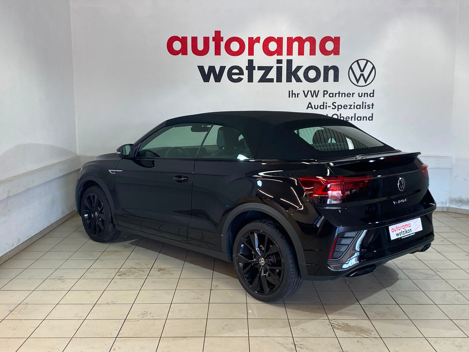 VW T-Roc Cabriolet 1.5 TSI EVO R-Line DSG-image-5