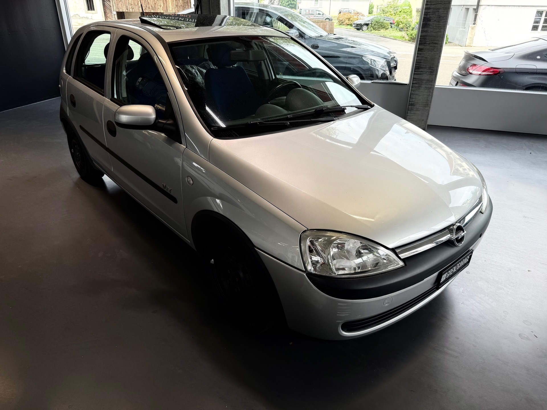 OPEL Corsa 1.2 16V Comfort-showroom-element-1
