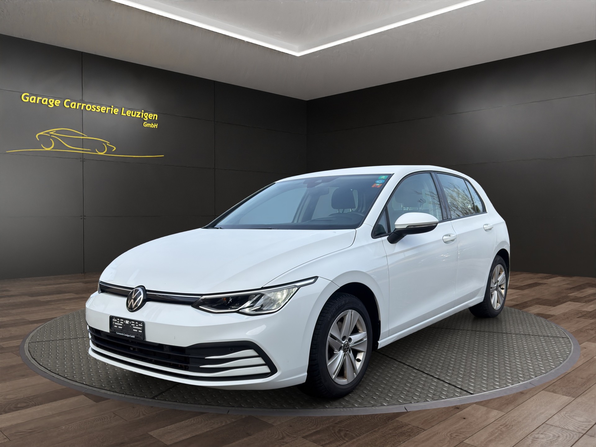 VW Golf 1.0 eTSI mHEV ACTLife DSG-image-1