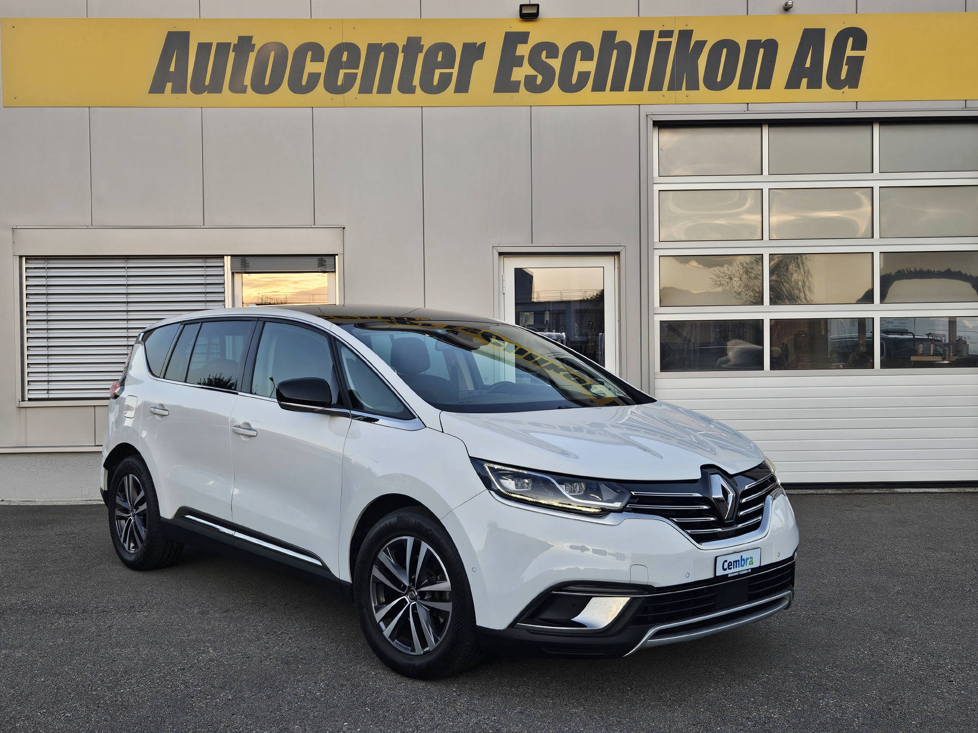 RENAULT Espace 2.0 Blue dCi Intens EDC* Frisch ab MFK * Servicegepflegt * Rückfahrkamera * ACC *-showroom-element-3