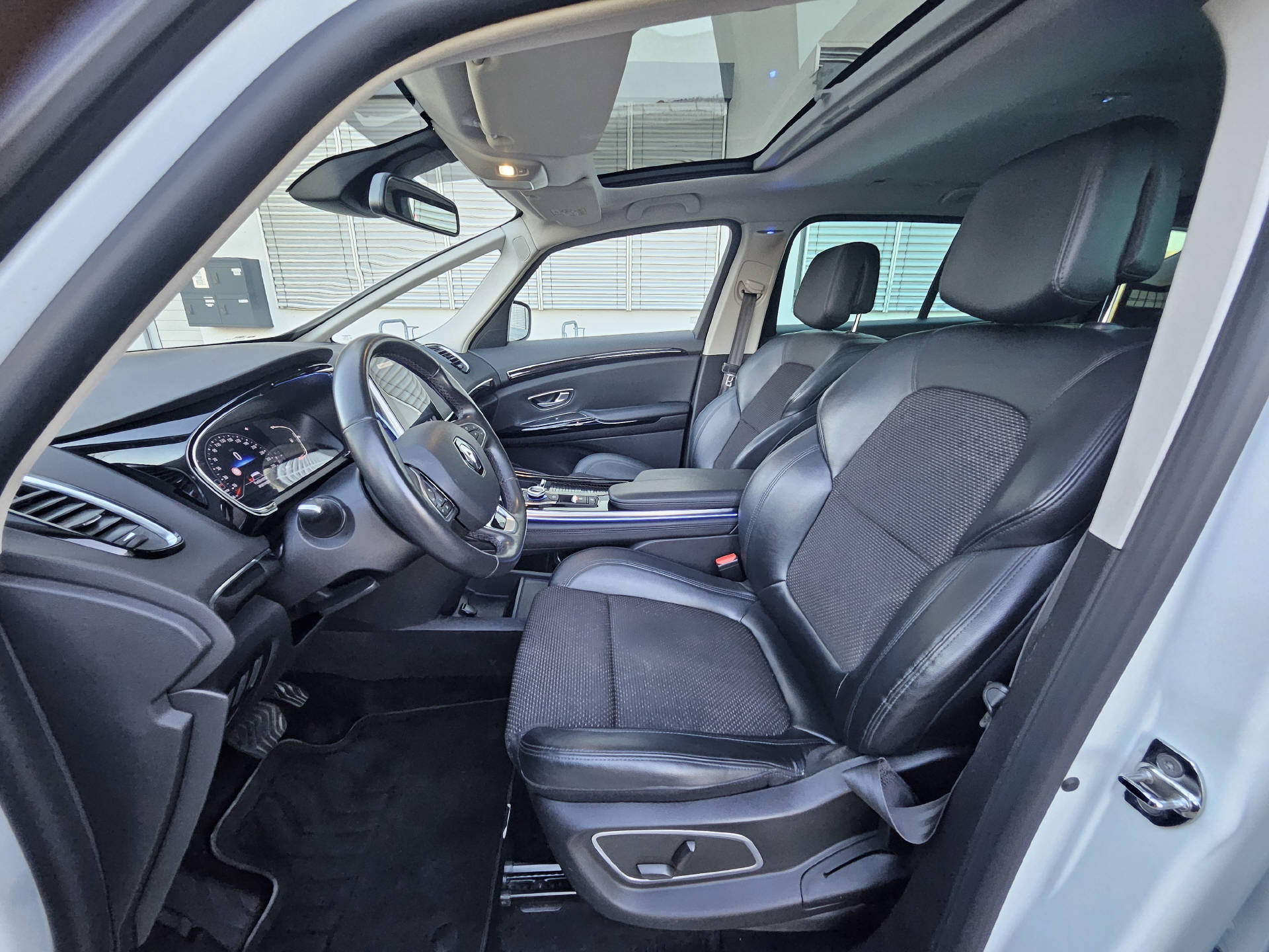 RENAULT Espace 2.0 Blue dCi Intens EDC* Frisch ab MFK * Servicegepflegt * Rückfahrkamera * ACC *-image-19