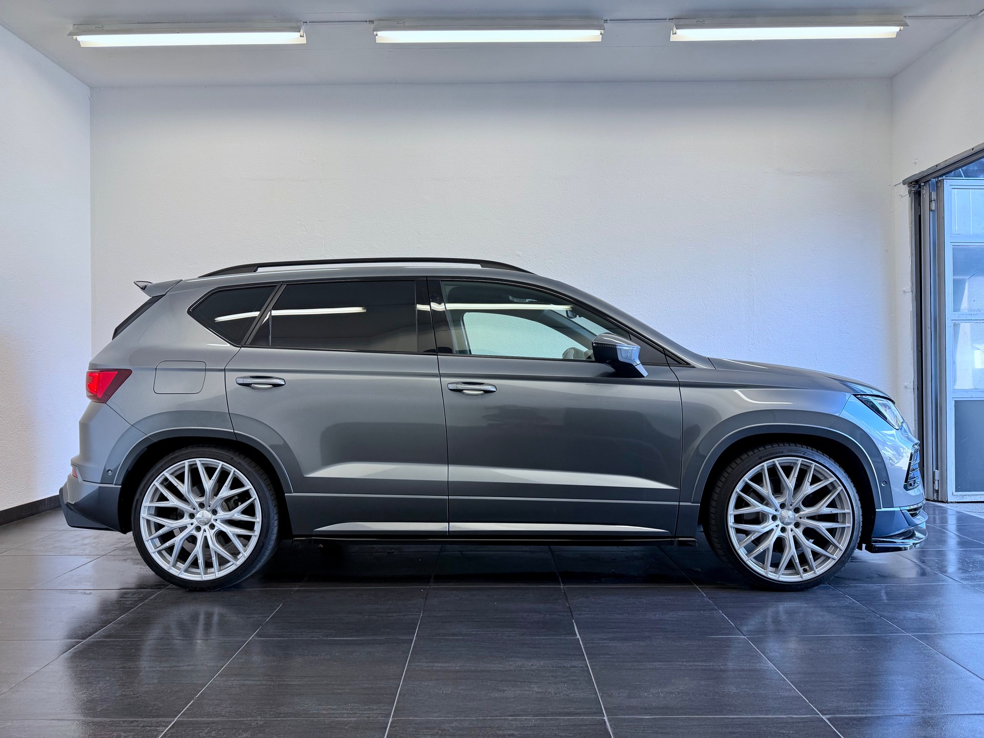 CUPRA Ateca 2.0TSI VZ 4Drive DSG "Maxton"-showroom-element-3