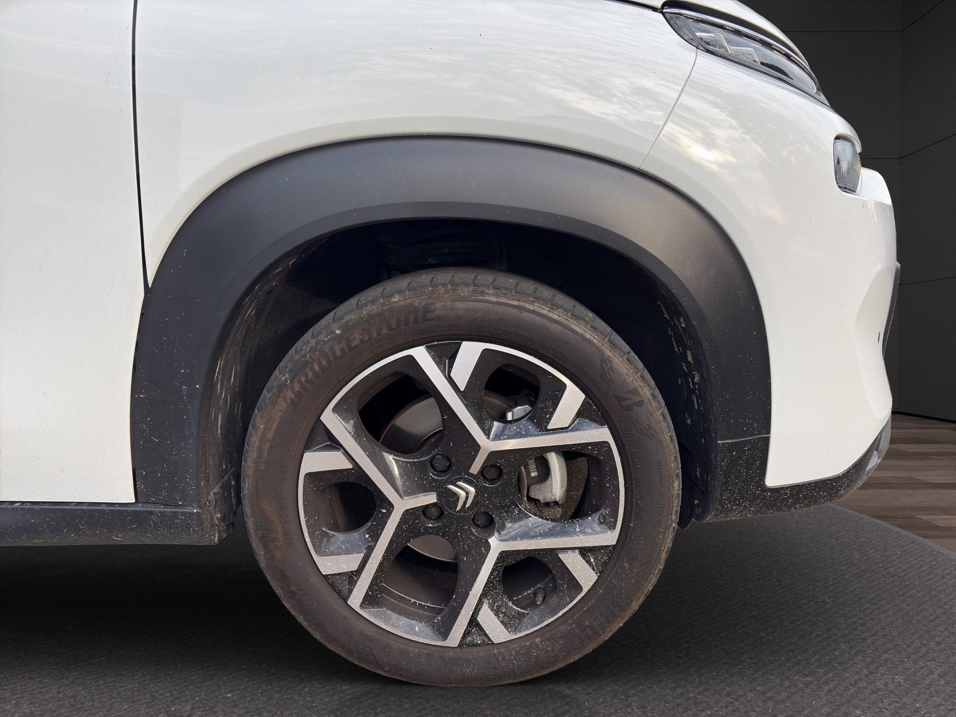 CITROEN C3 Aircross 1.2 PureTech 130 Shine Pack-image-4