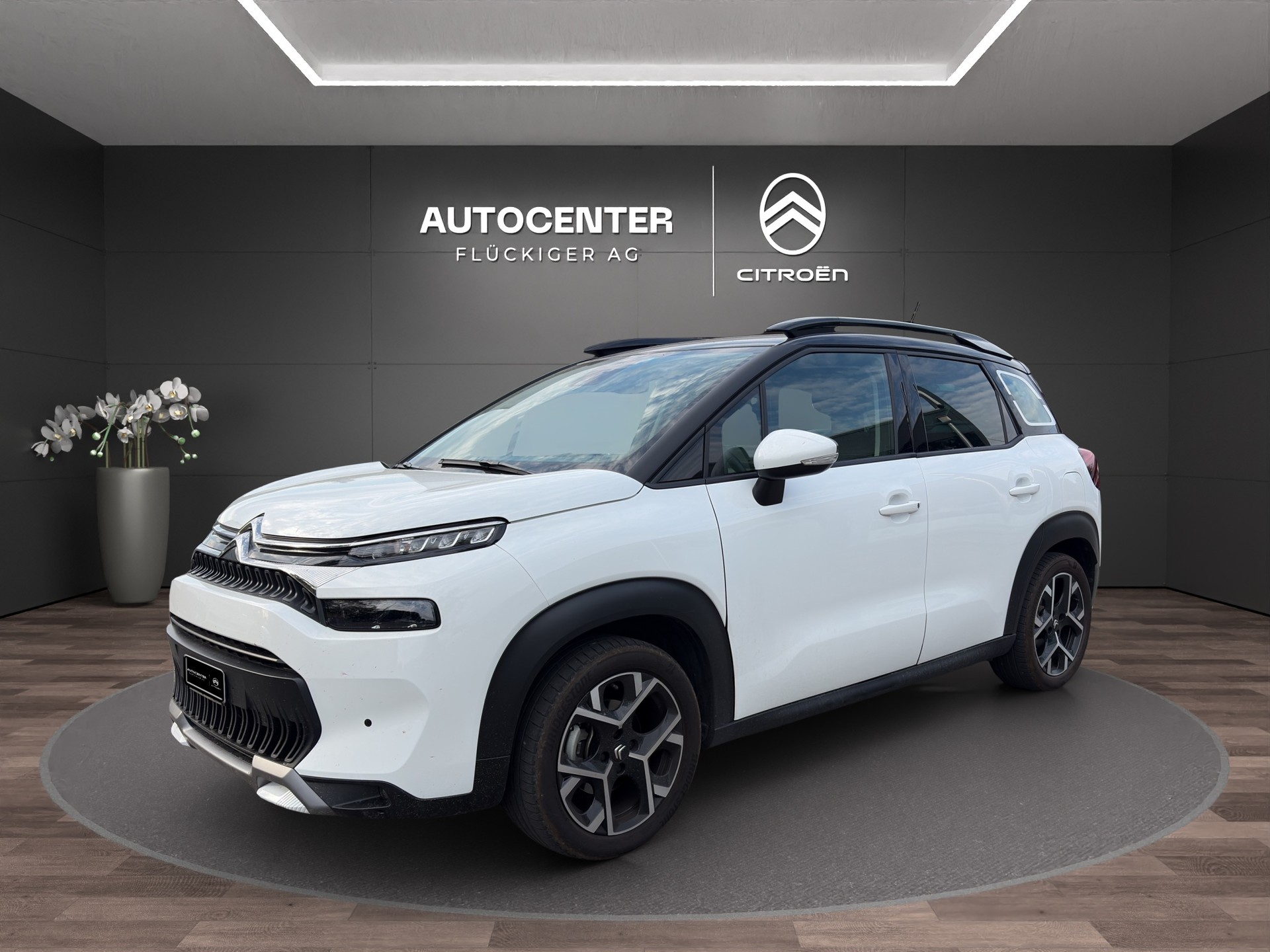 CITROEN C3 Aircross 1.2 PureTech 130 Shine Pack-image-9