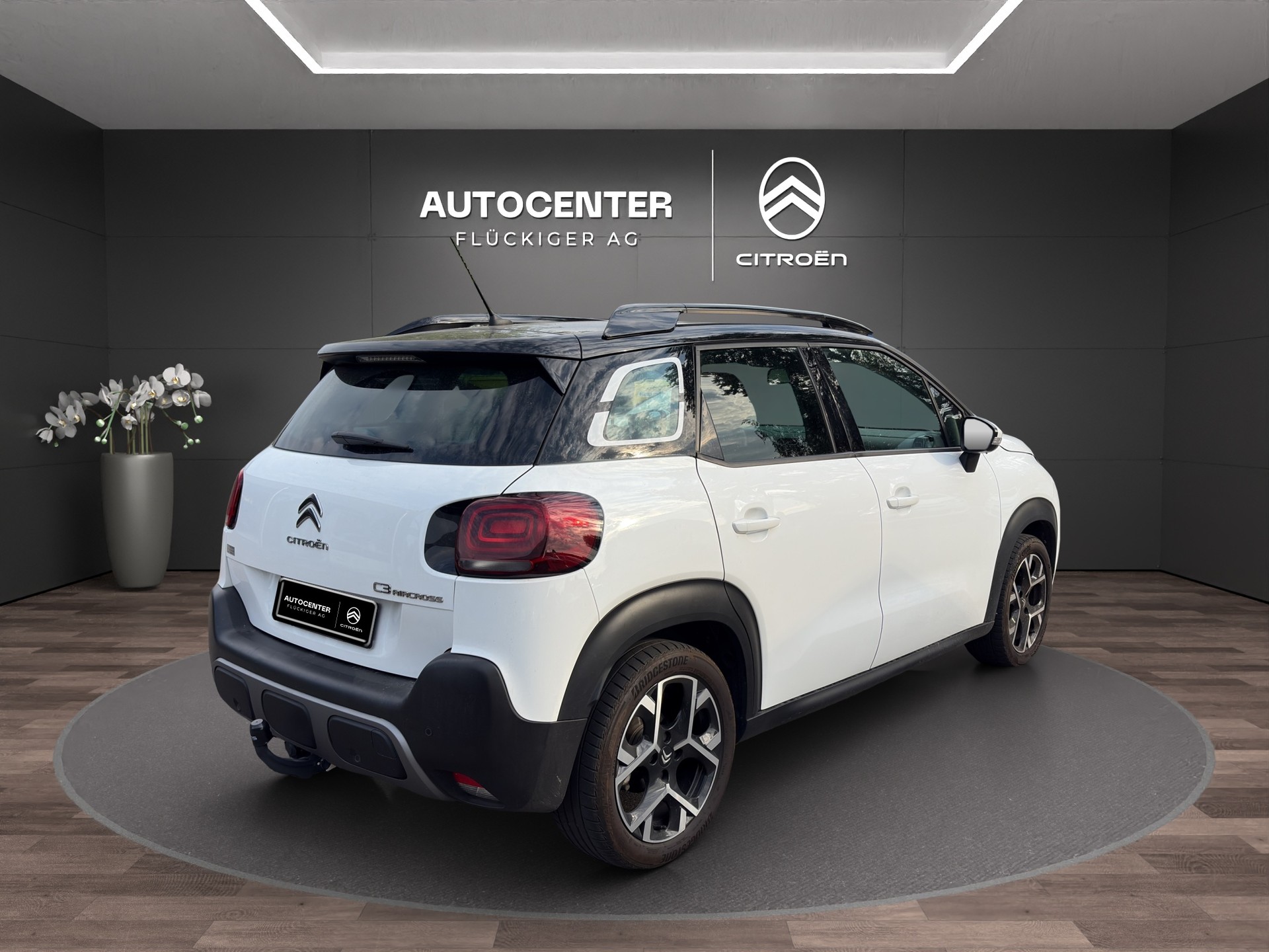 CITROEN C3 Aircross 1.2 PureTech 130 Shine Pack-image-11