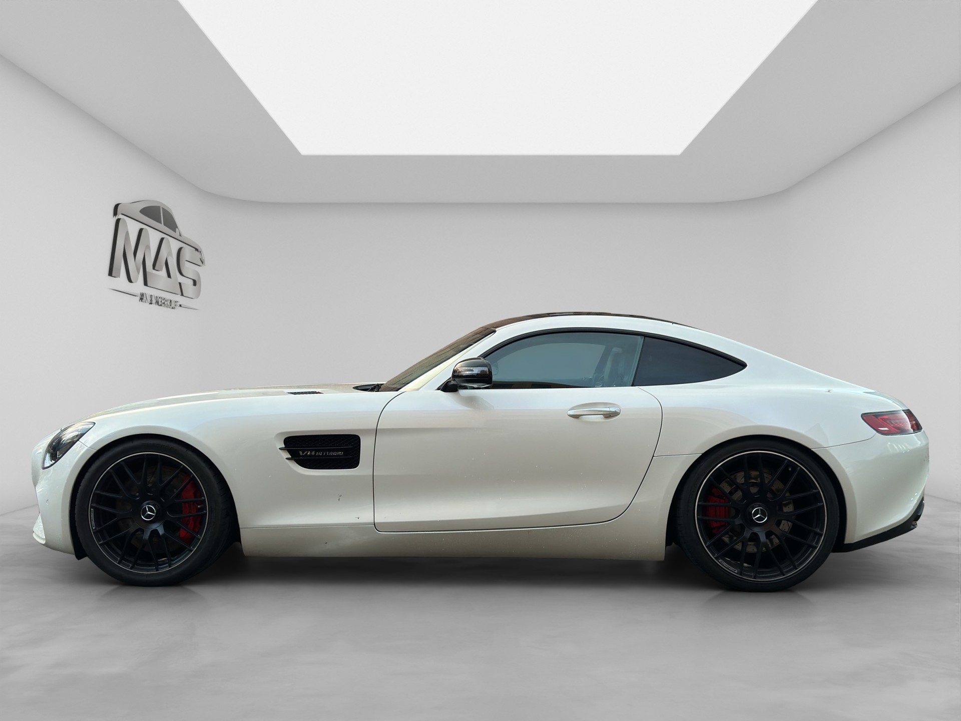 MERCEDES-BENZ AMG GT S Speedshift DCT-showroom-element-2