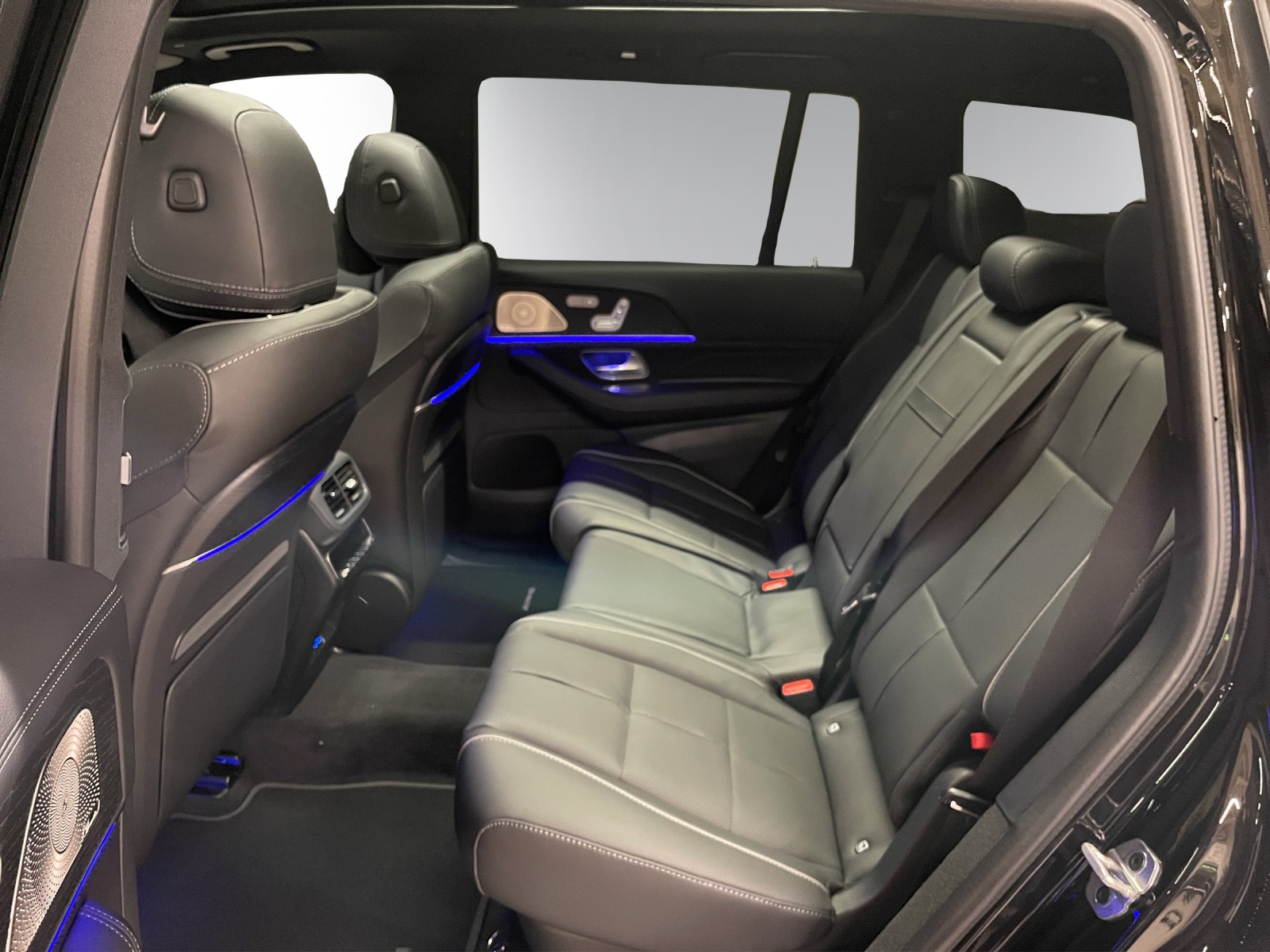 MERCEDES-BENZ GLS 450 d 4Matic 9G-Tronic-image-9