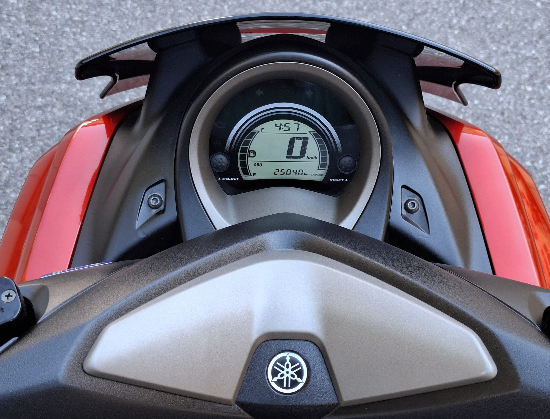 YAMAHA N-Max GPD 125A ABS-image-6