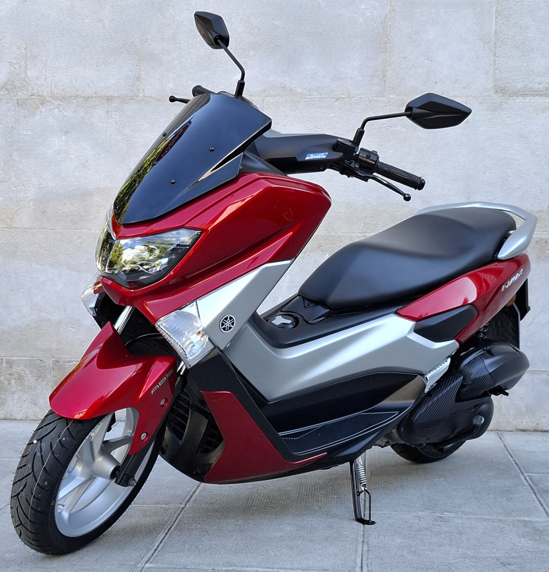 YAMAHA N-Max GPD 125A ABS-showroom-element-3