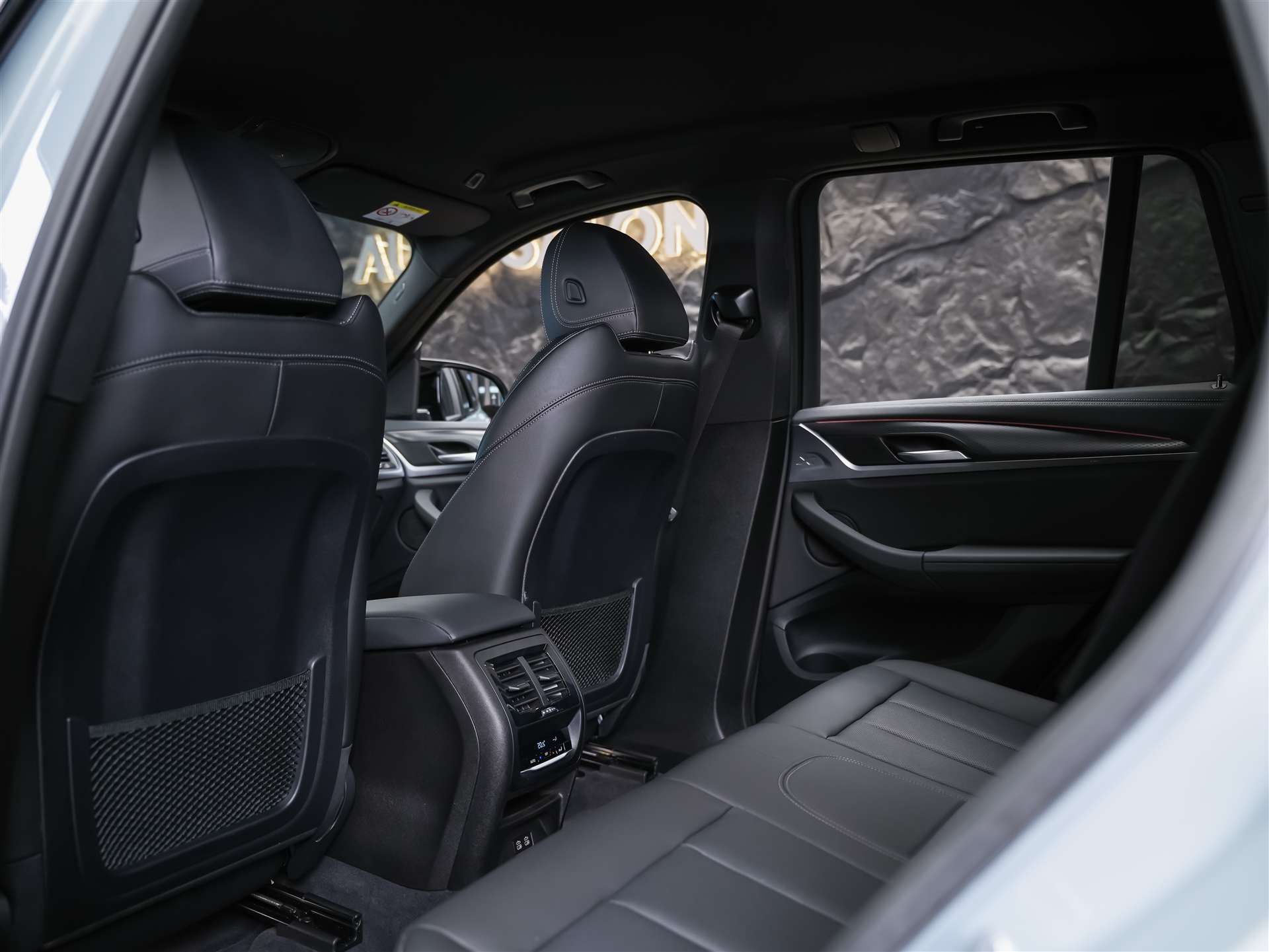 BMW X3 xDrive M40d *Standheizung*360°Kamera*Lenkradheizung*-image-10