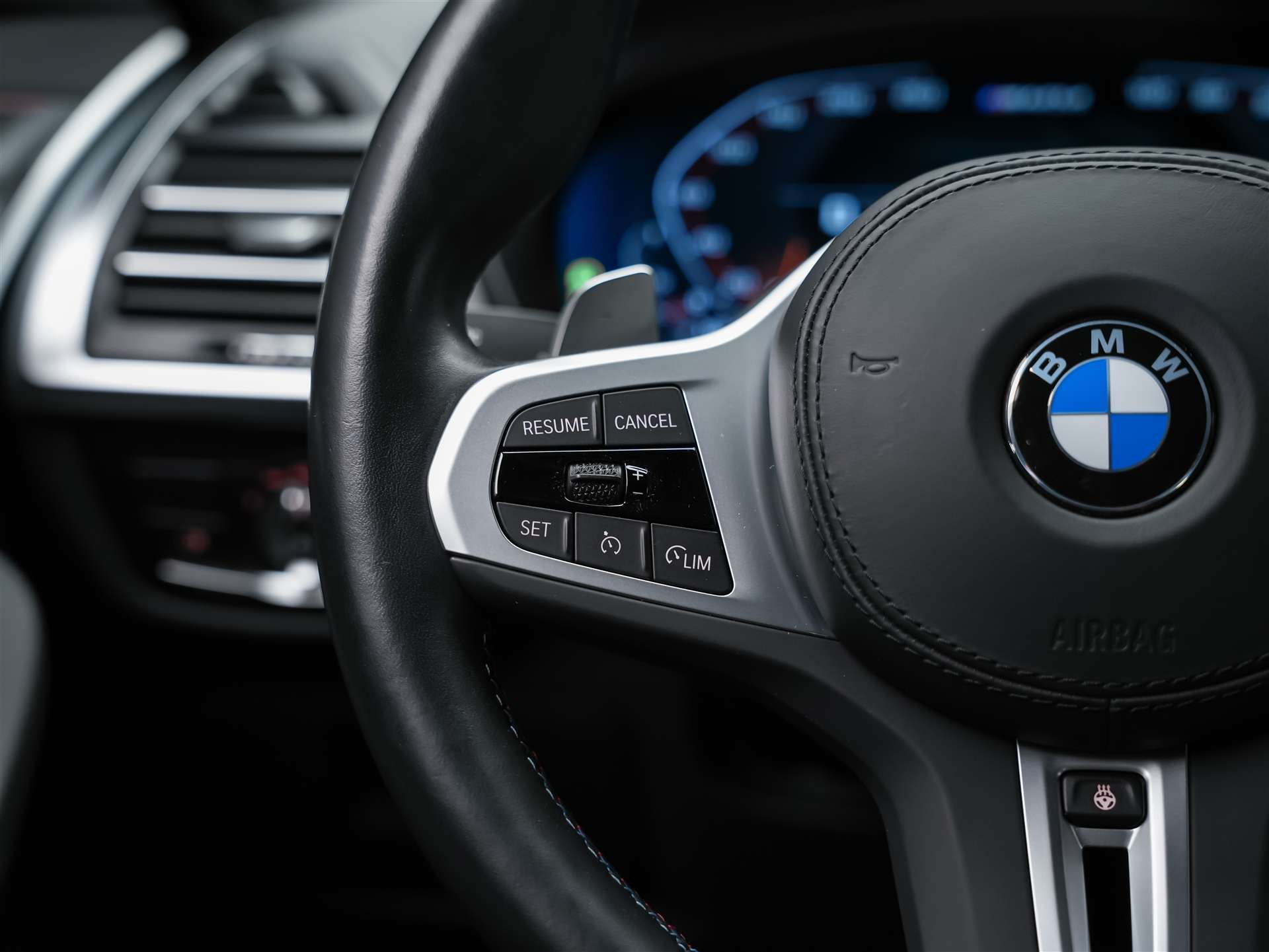 BMW X3 xDrive M40d *Standheizung*360°Kamera*Lenkradheizung*-image-28