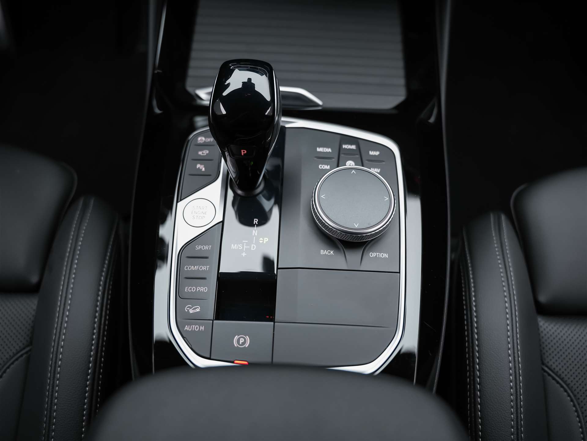BMW X3 xDrive M40d *Standheizung*360°Kamera*Lenkradheizung*-image-21