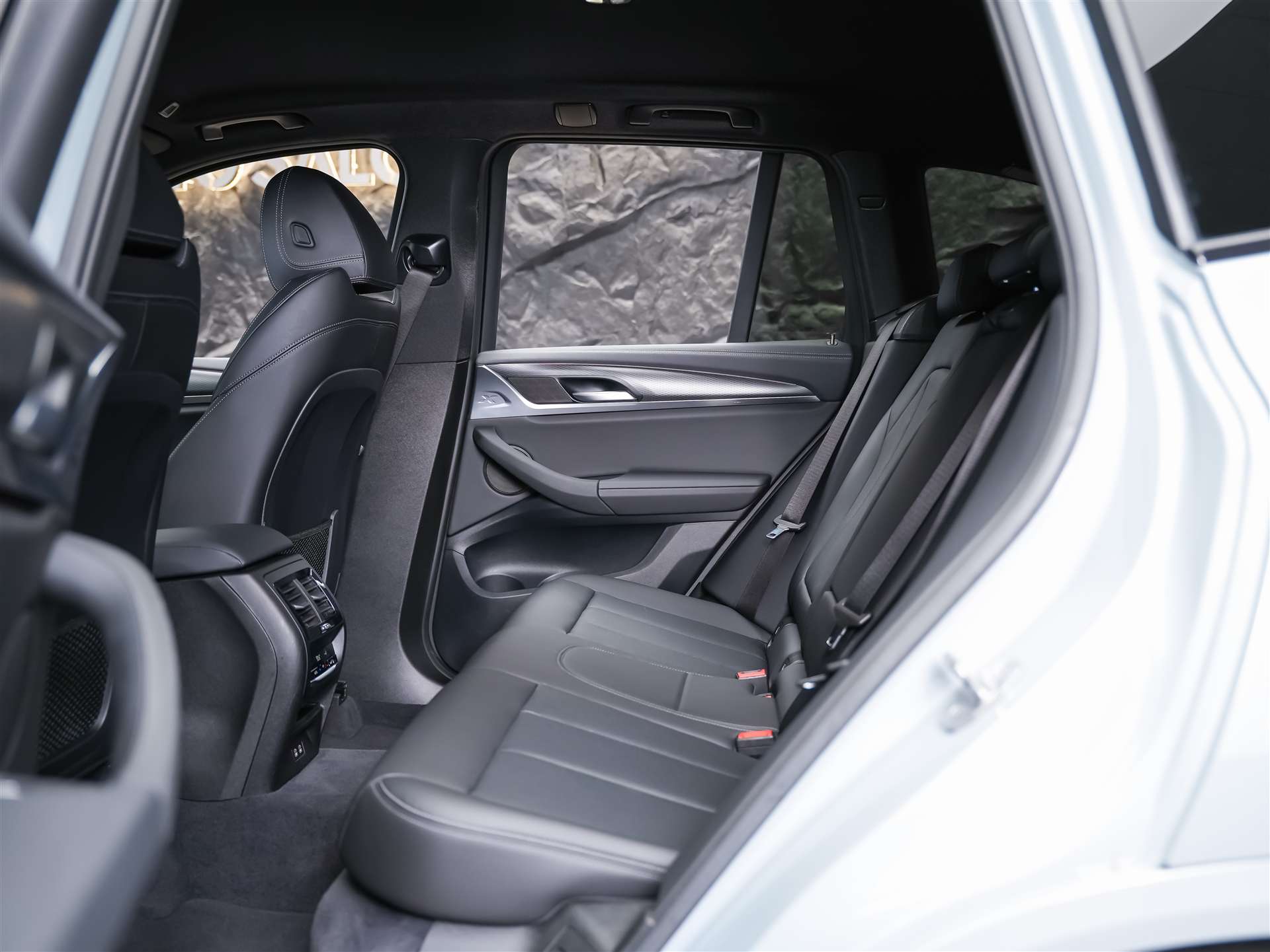 BMW X3 xDrive M40d *Standheizung*360°Kamera*Lenkradheizung*-image-11