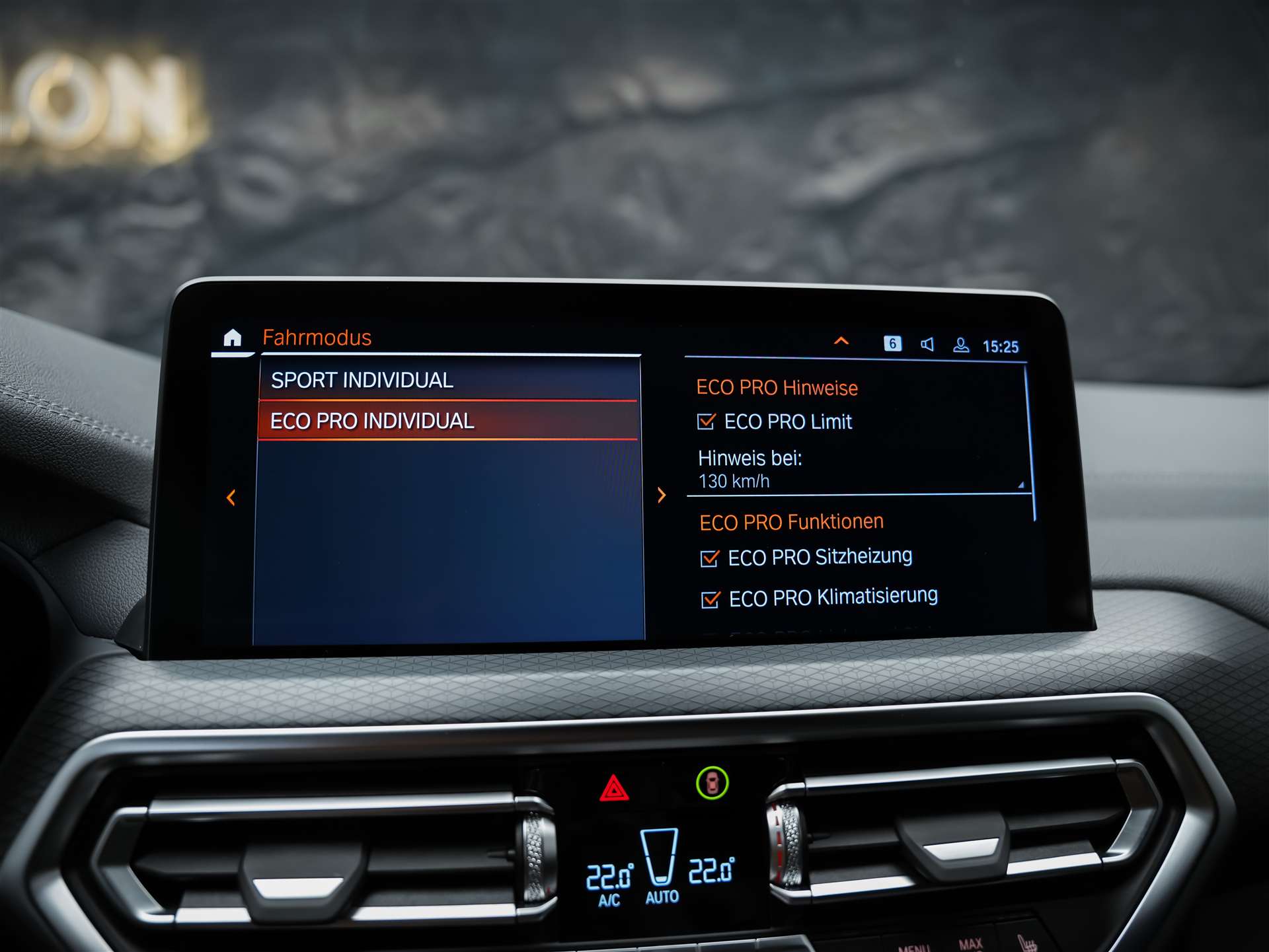 BMW X3 xDrive M40d *Standheizung*360°Kamera*Lenkradheizung*-image-39