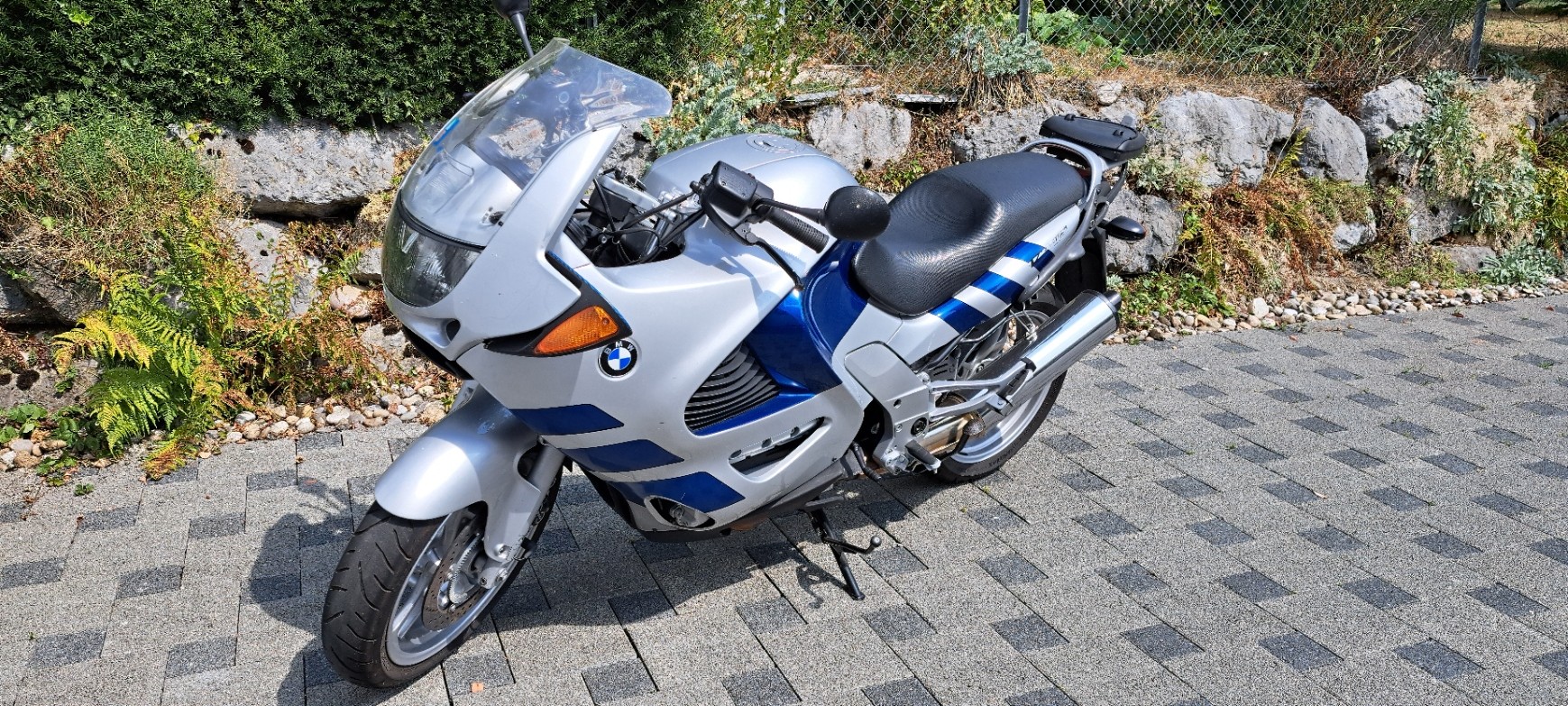BMW K 1200 RS-image-0