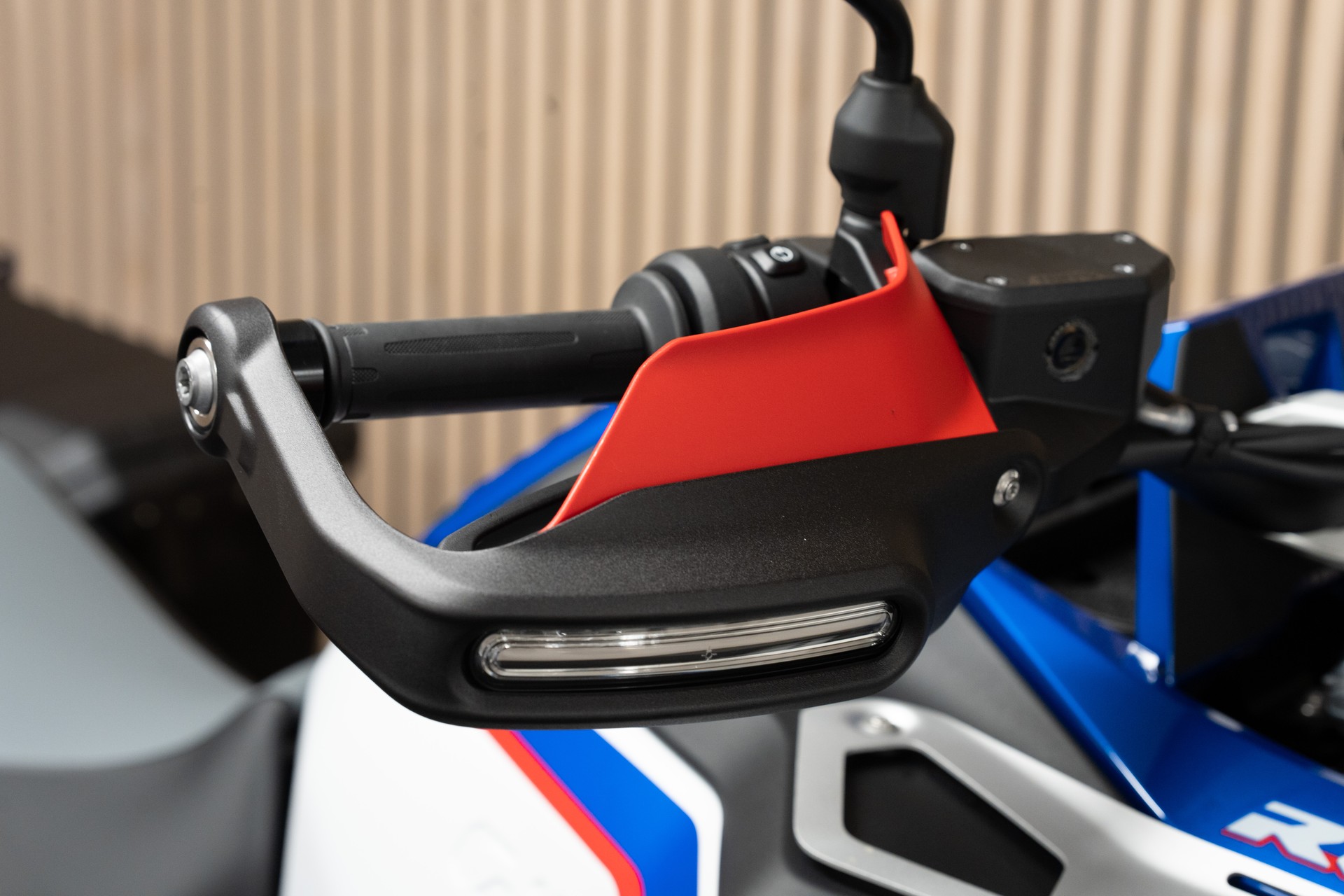 BMW R 1300 GS Adventure mit SC Project Endschalldämpfer-image-5